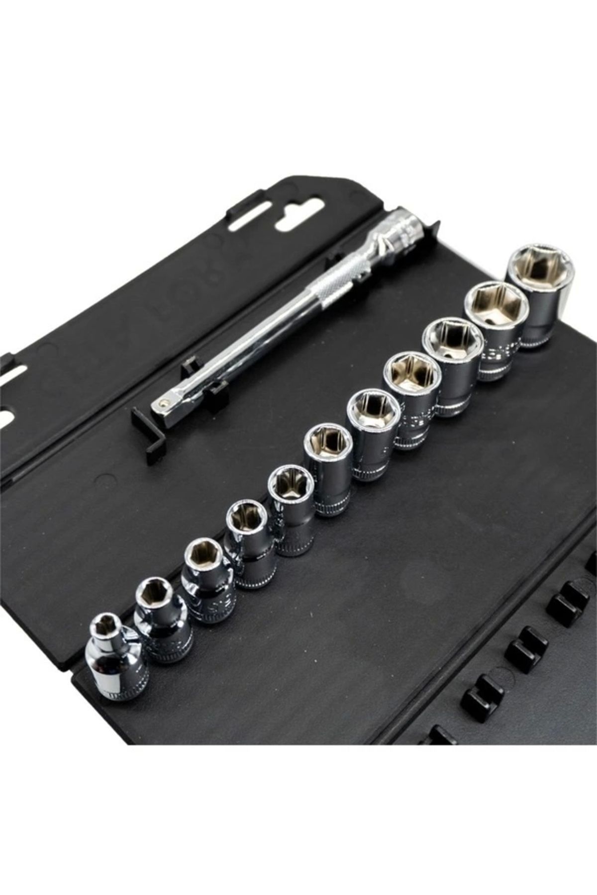 CETA FORM-C00-15rh4 1/4' 6 Corner Socket Set - 15 Pieces 7