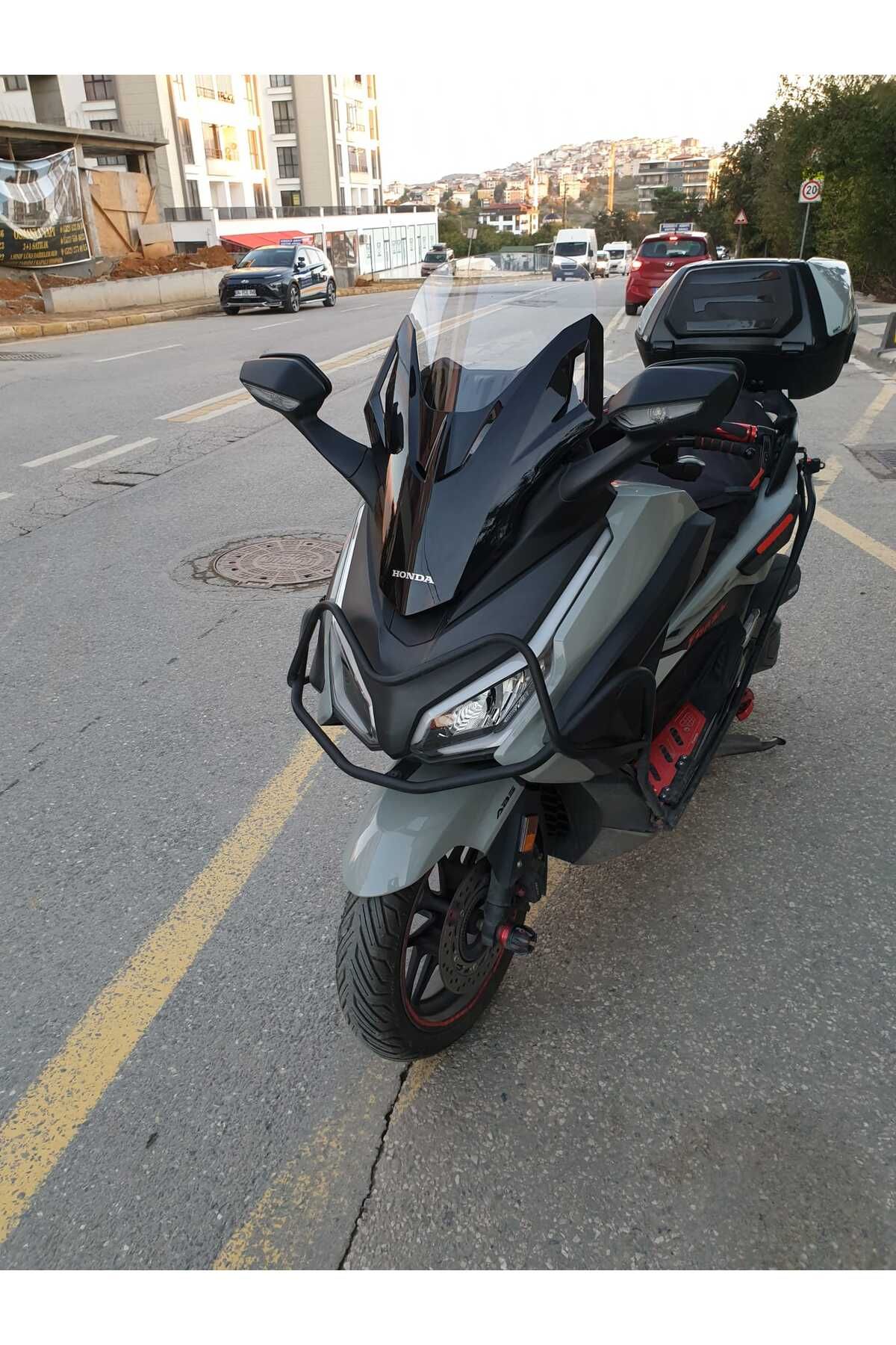 Honda Forza 250 Siperlik Ön Cam 2021-2025 Model 47cm Şeffaf Renkli 4mm BOY