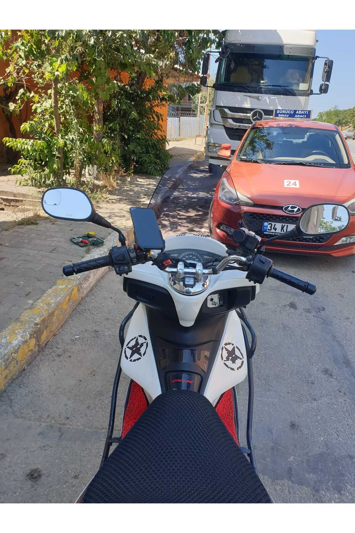 Honda Pcx Siperlik Ön Cam 2011 2013 Model 59cm Füme Renkli ORTA BOYLU CAM