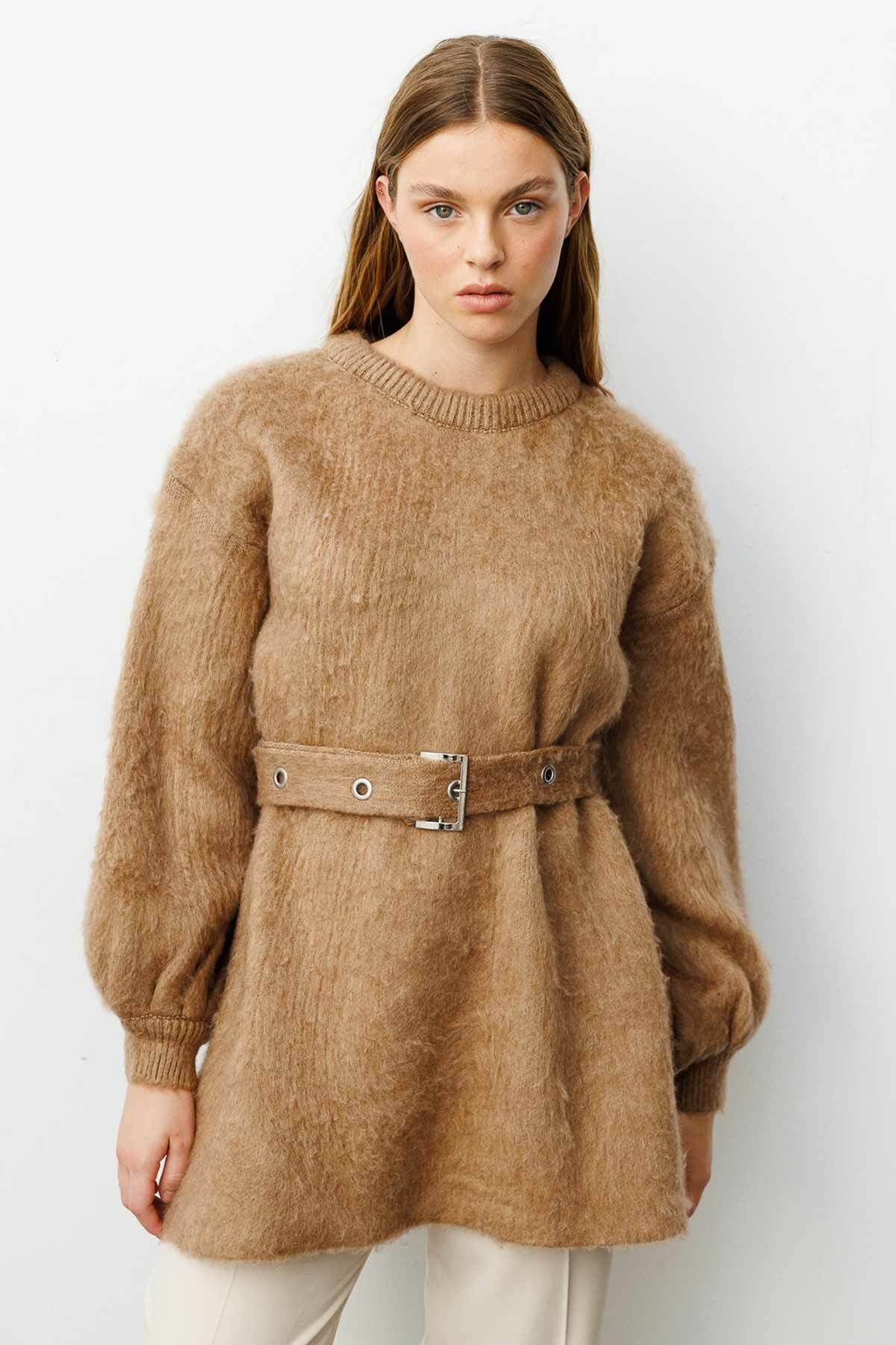 Hooopstore-Belted Bird Eyed Camel Sweater 4