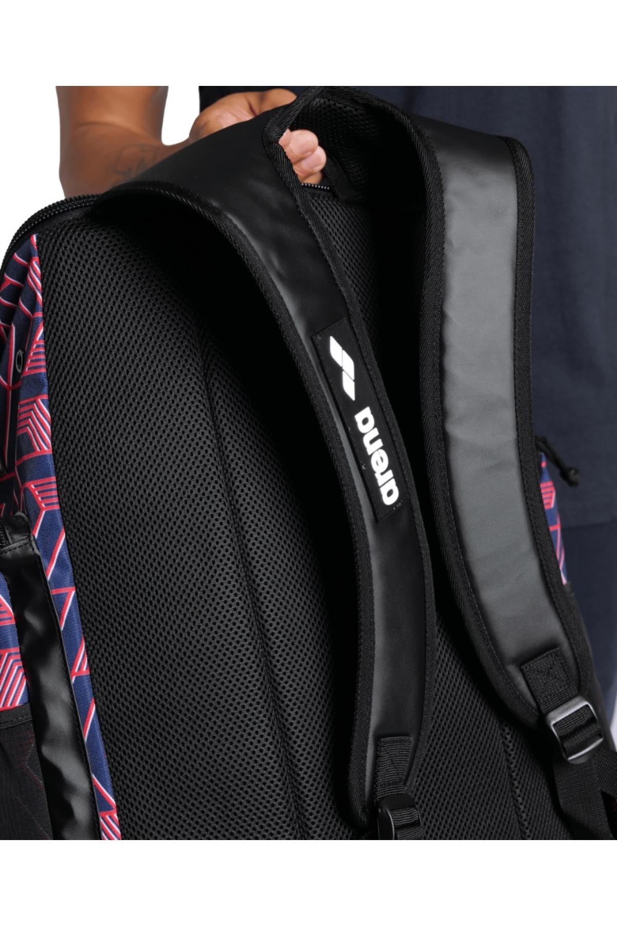 ARENA-Spiky Iii Backpack 45 Allover Rwb 8