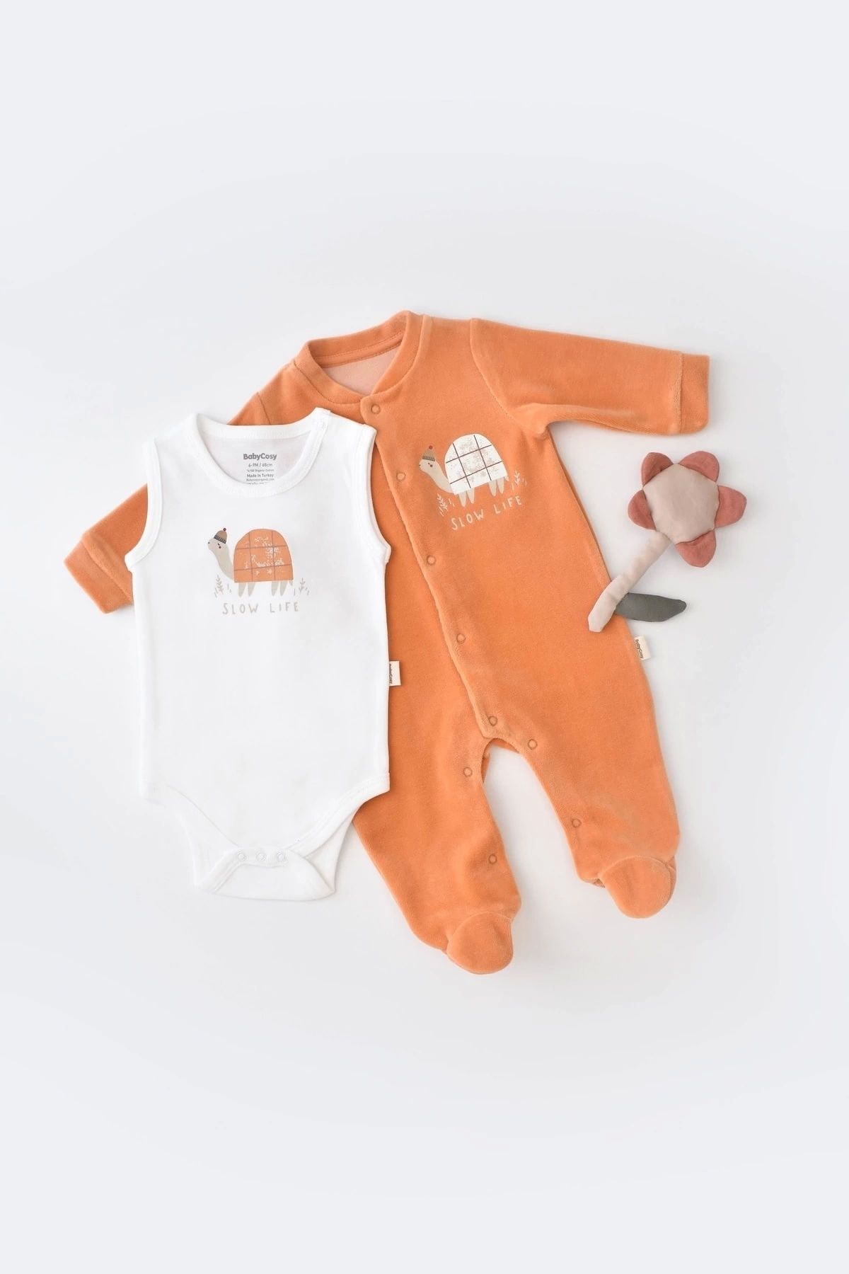 BabyCosy Bebek Kaplumbağa Kadife Ayaklı Tulum Ve Body Set, %80 Organik Pamuk & %20 Polyester