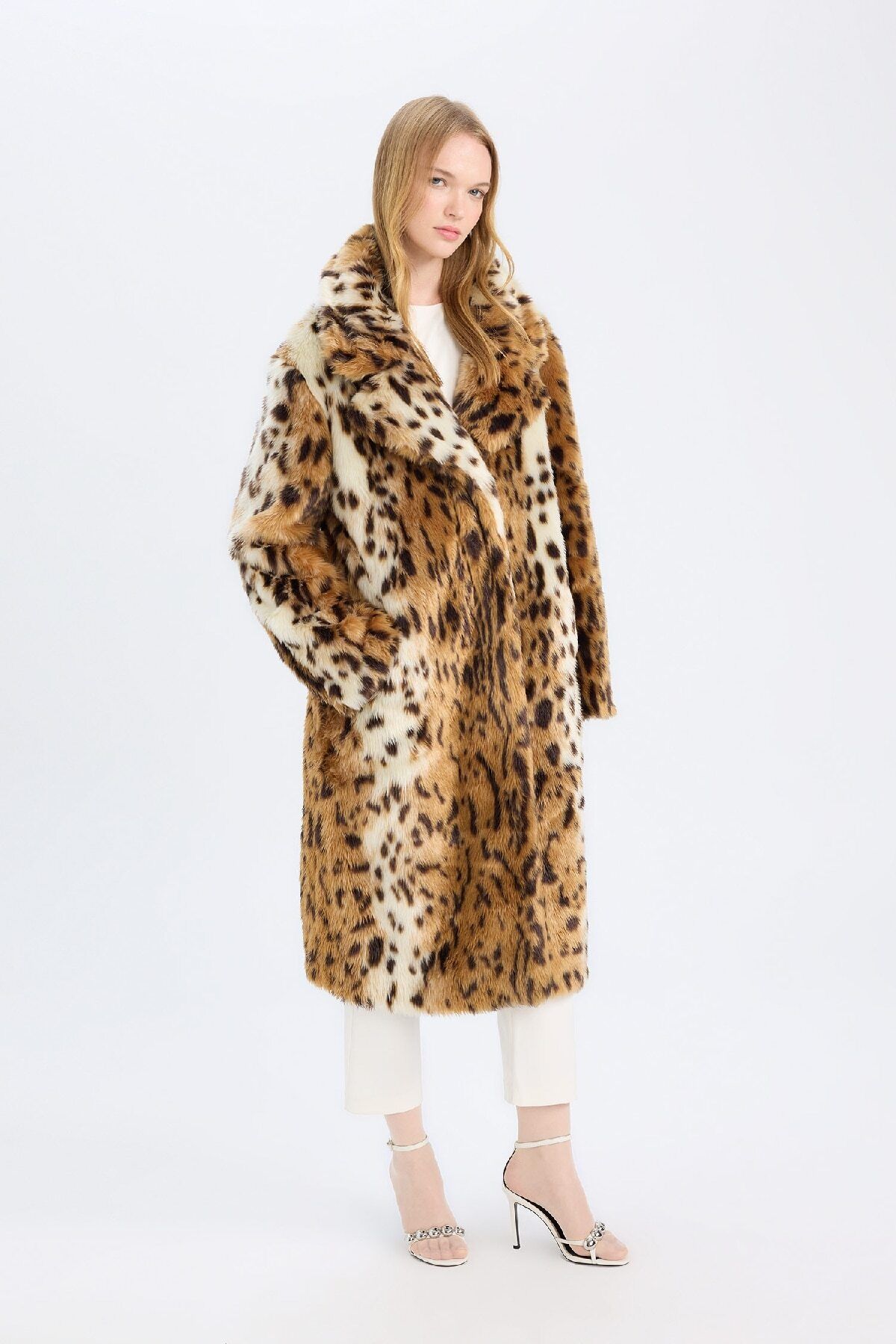 DeFacto-Relax Fit Leopard Print Jacket Collar Long Faux Fur Coat with Pockets D4005Ax24Wn 2