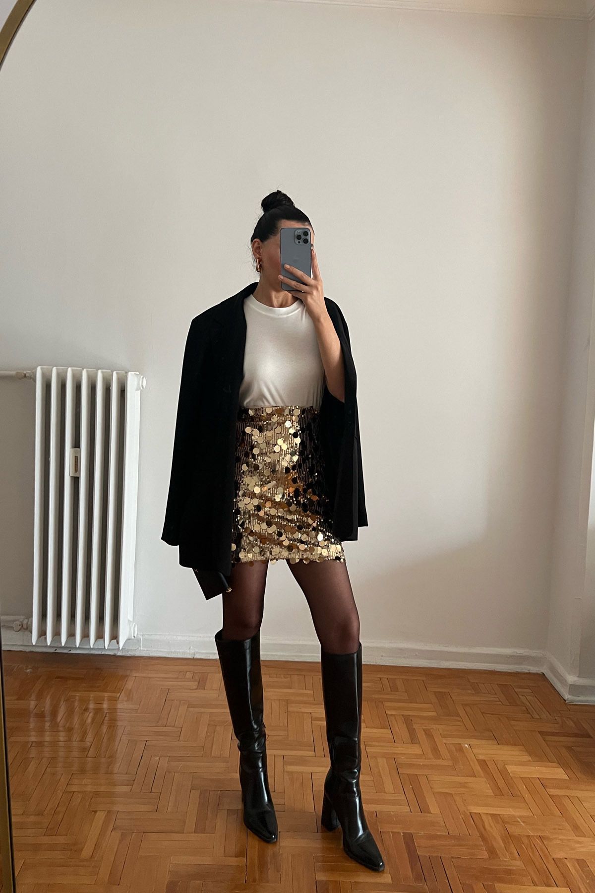 Seda Yalçın Atelier-Gold Sequin Elastic Waist Mini Skirt 3