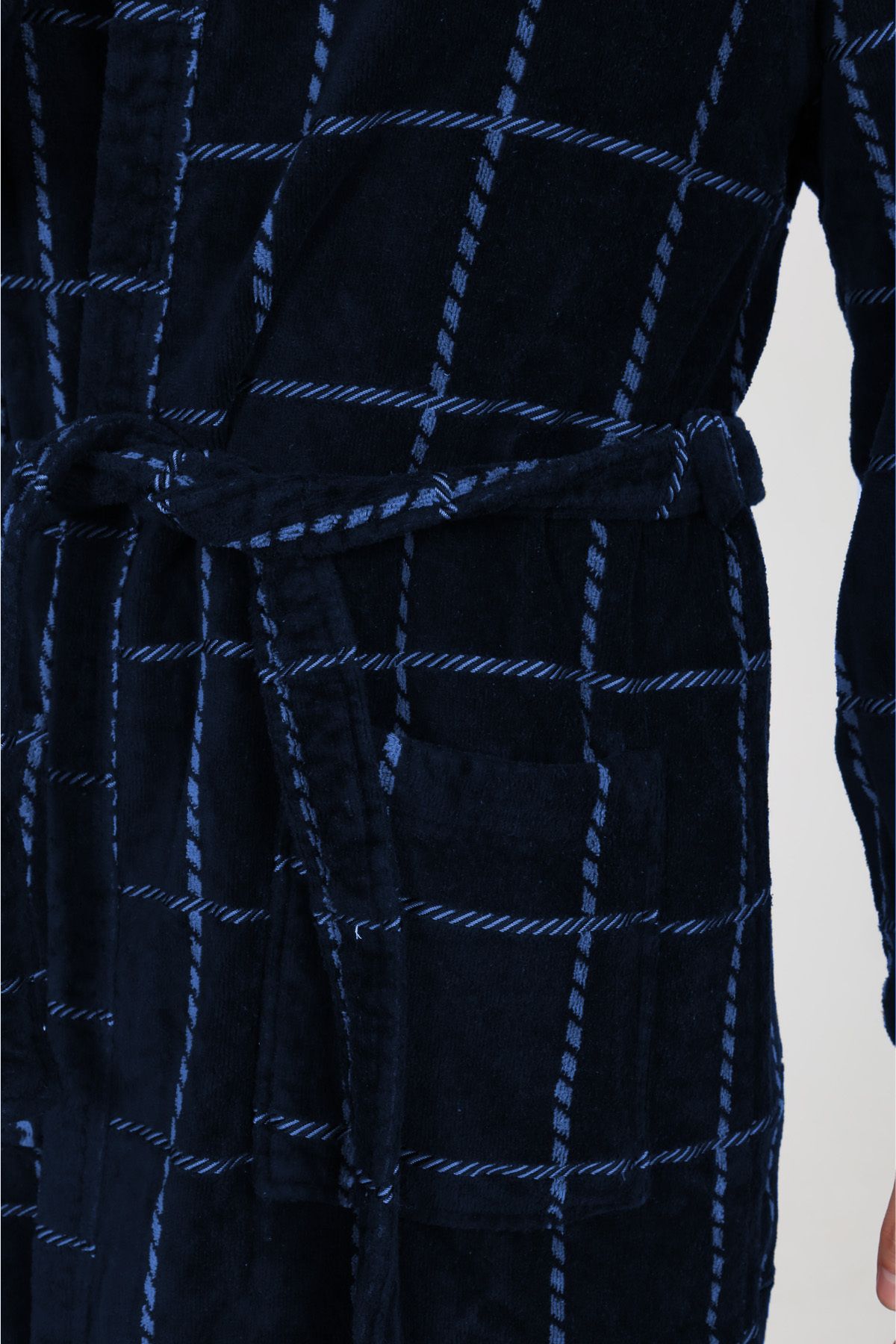 Homelover-Navy Blue Square Striped Hooded Ultra Luxury High Absorption Men's Bathrobe - 100% Cotton 6