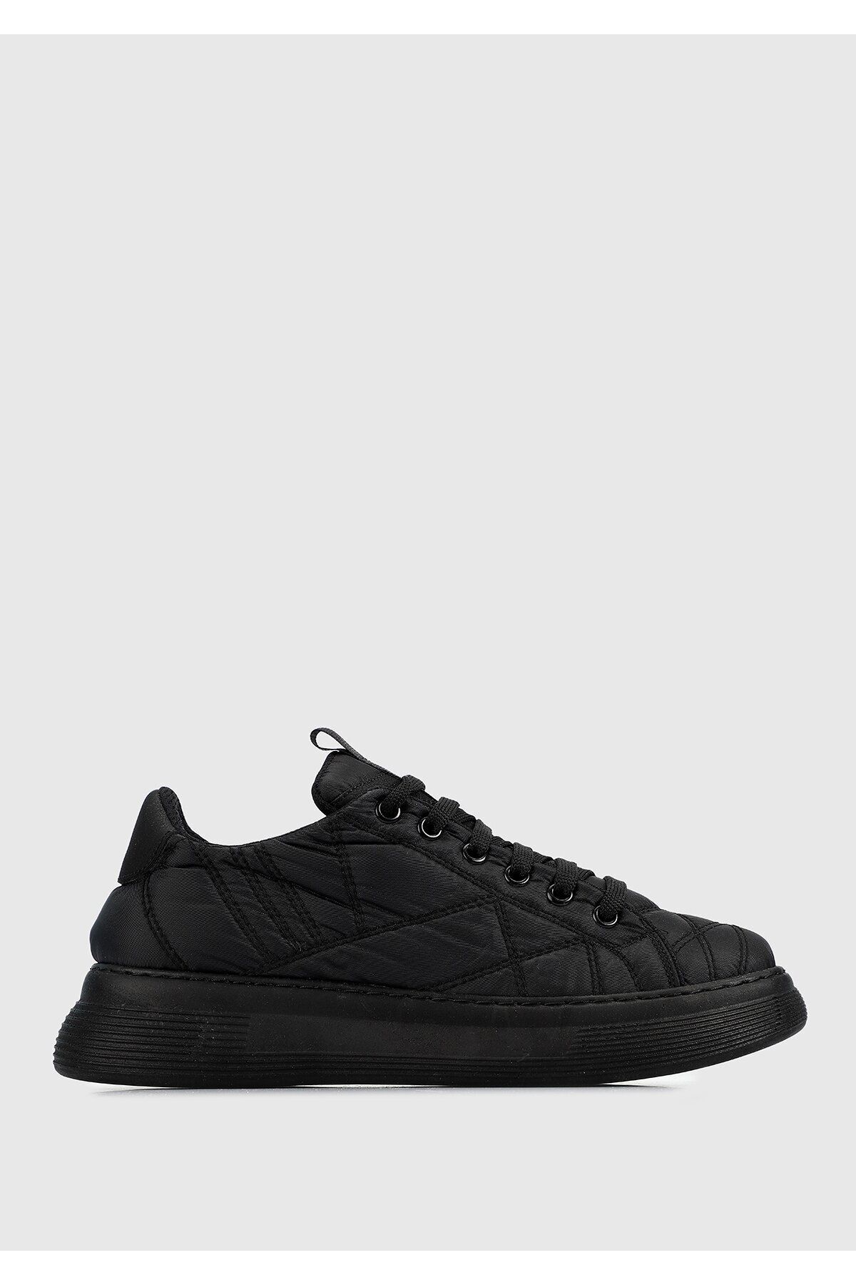 Provoq-Women's Sneakers - Black 1