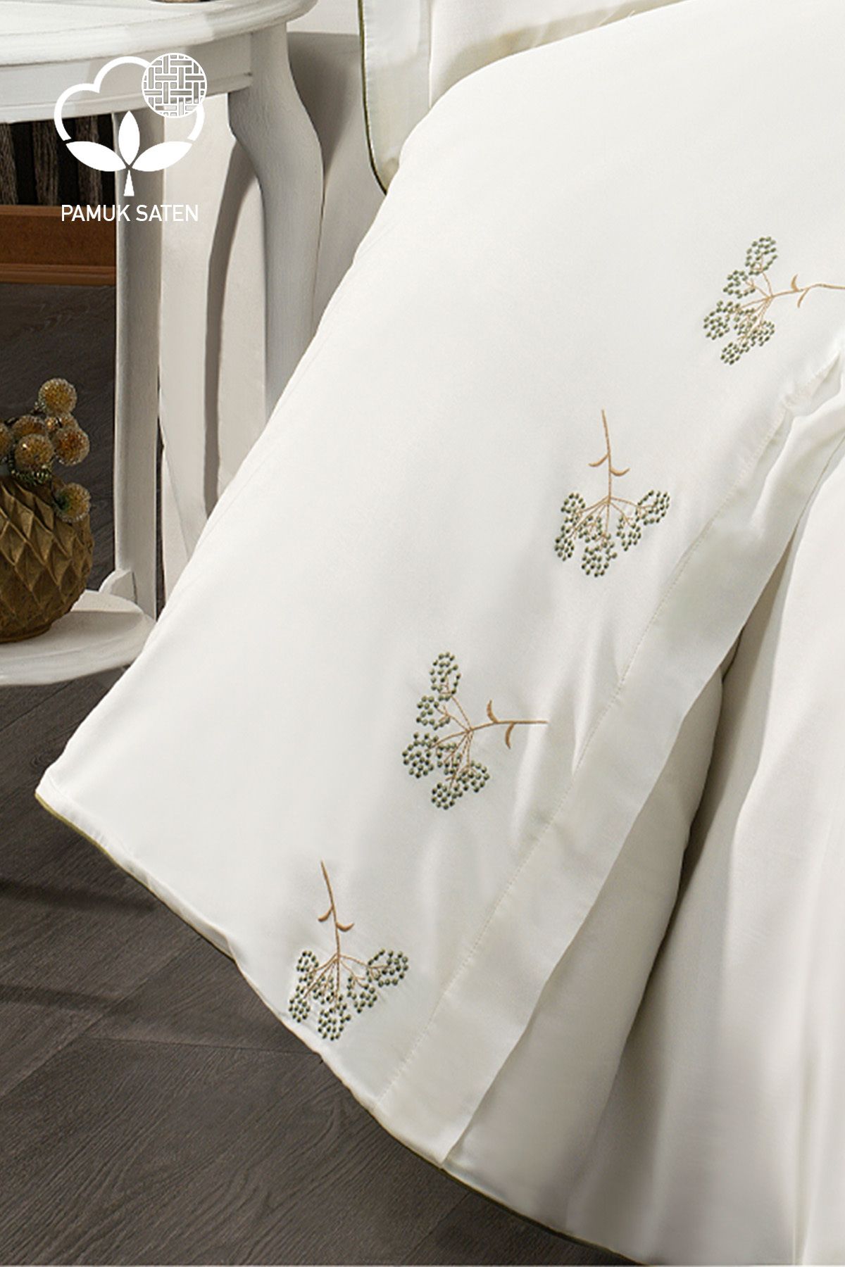 Nazik Home-Cement Flower Embroidered Cotton Satin King Size 6 Piece Duvet Cover Set 2