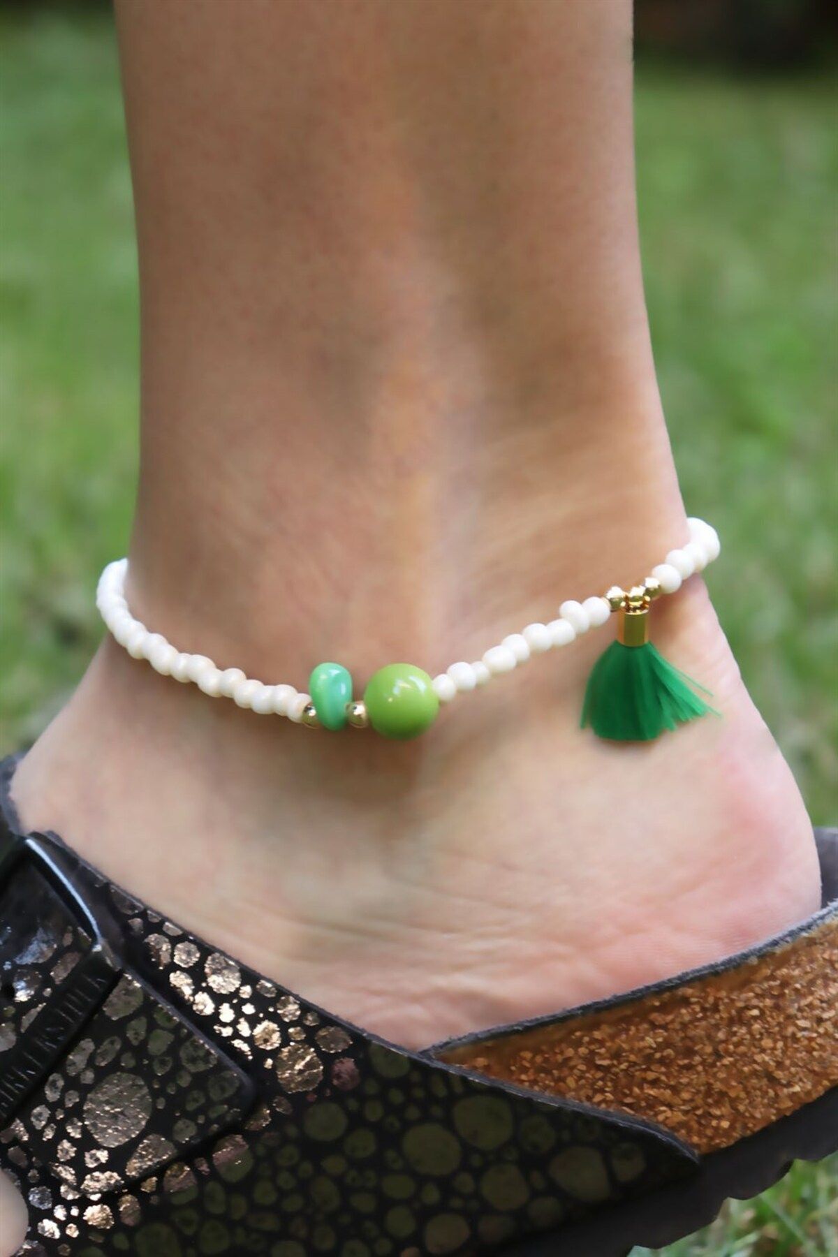 Sose Moda-Women's Young Beaded Green Heart Detailed Adjustable Anklet 2