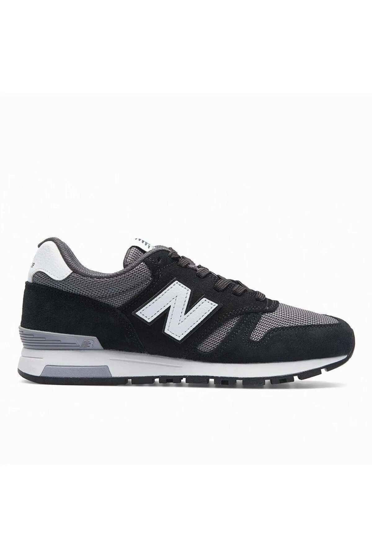 New Balance-Sneakers - Black - Short heels (1–4 cm) 1