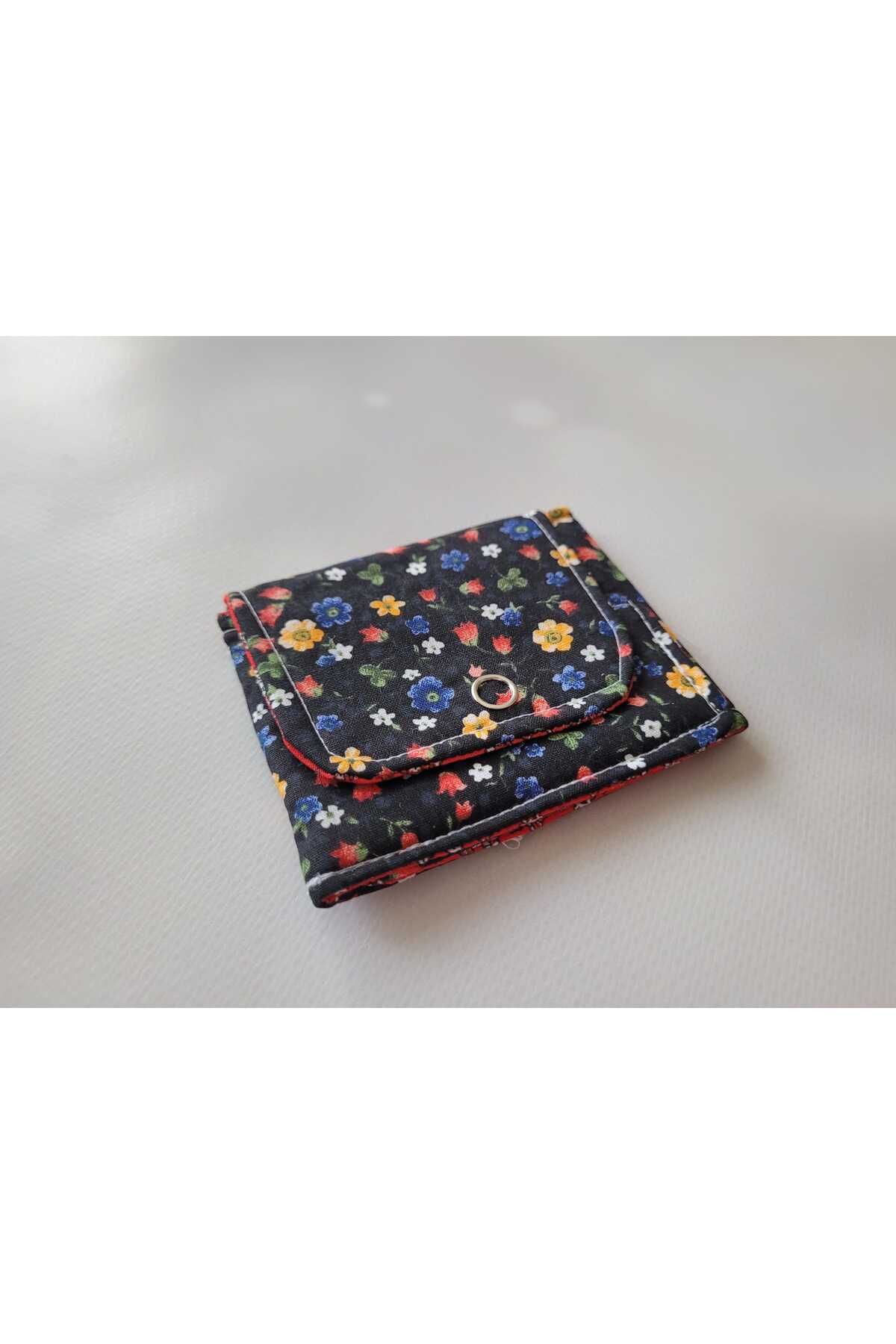 Kız Kardeşlerin Atölyesi-Wallet - Black - Floral 1