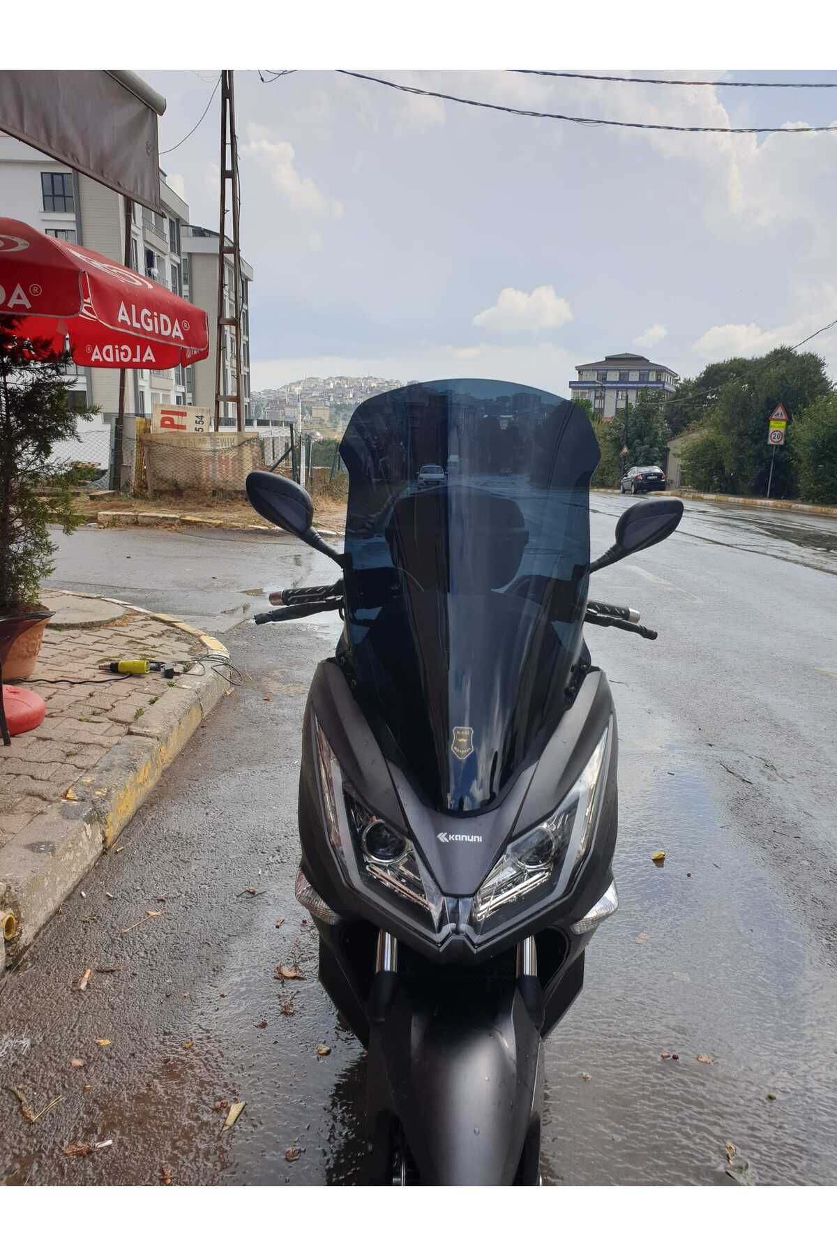 Kanuni Reha 250 Siperlik Ön Cam 2022-2025 Model 72cm Siyah Renkli 4mm UZUN CAM