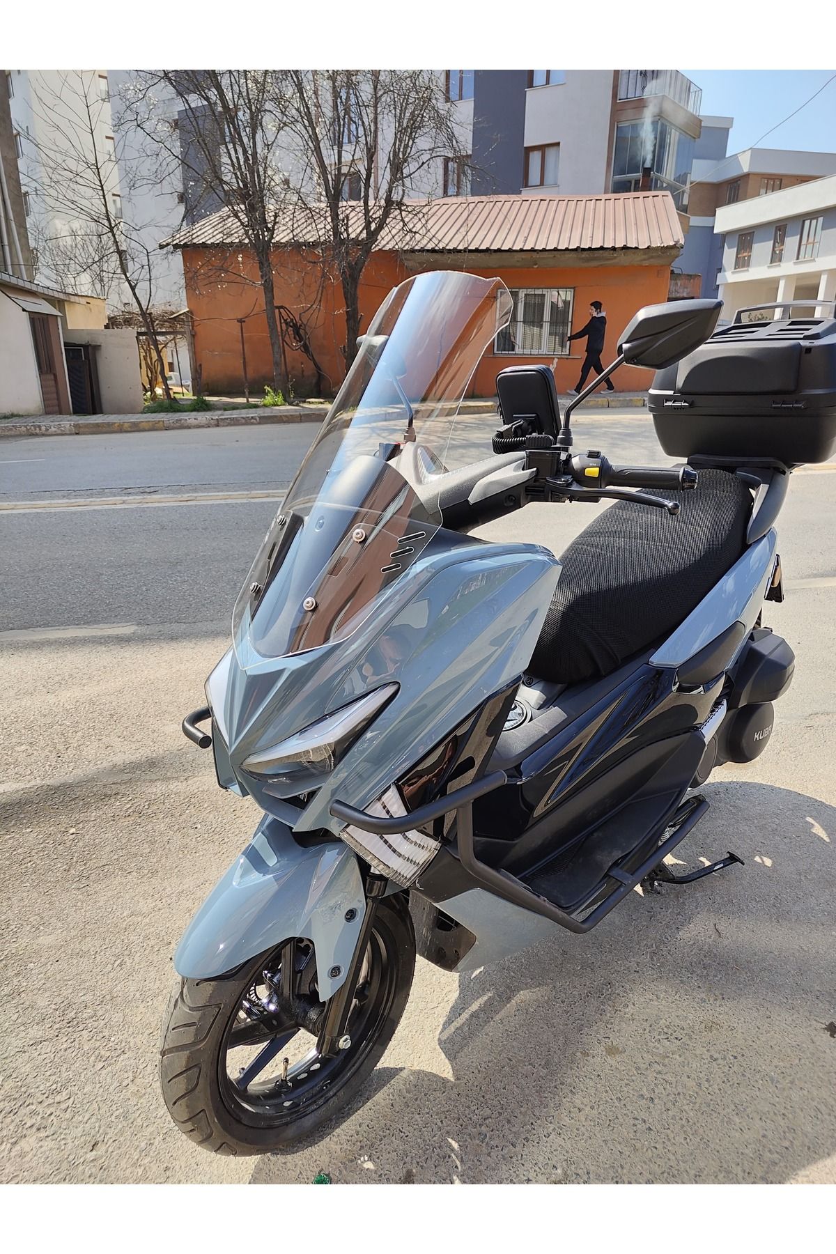 Küba Chia 125 Siperlik Ön Cam 2023-2025 Model 55cm Şeffaf Renkli 4mm KISA SPOR CAM