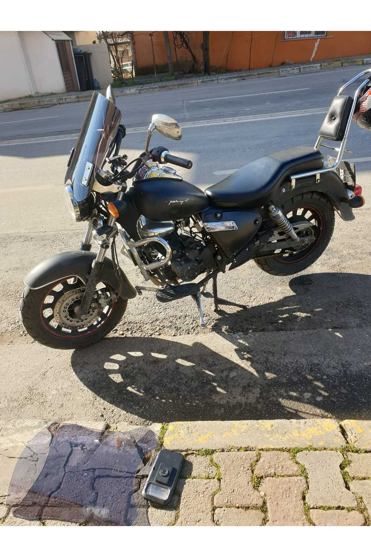 Küba Süperlight 125 150 200 Siperlik Ön Cam 2008 2016 Model 53cm Siyah Renkli 4mm APARAT GÖNDERİLMEYECEK
