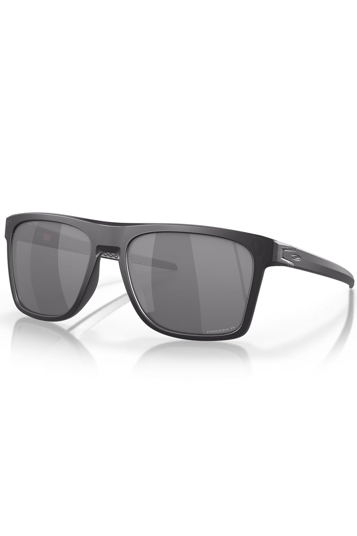 لفینگول Oakley