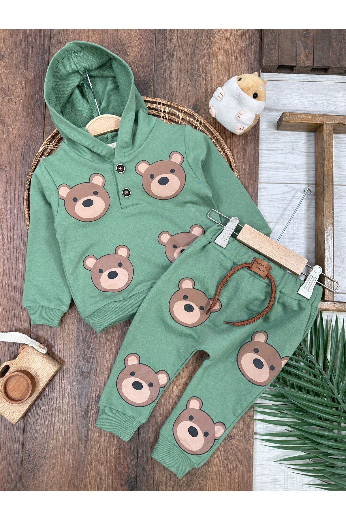 Baby Waka-Bear Printed Button Detailed Hooded Baby Suit 1