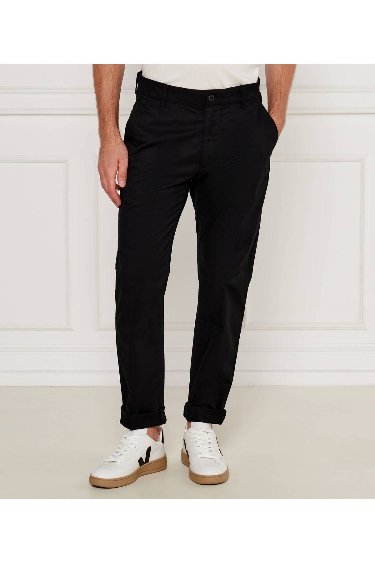 Calvin Klein-Men's Black Tapered Fit Chino Pants - J30J 326847 -Beh 1