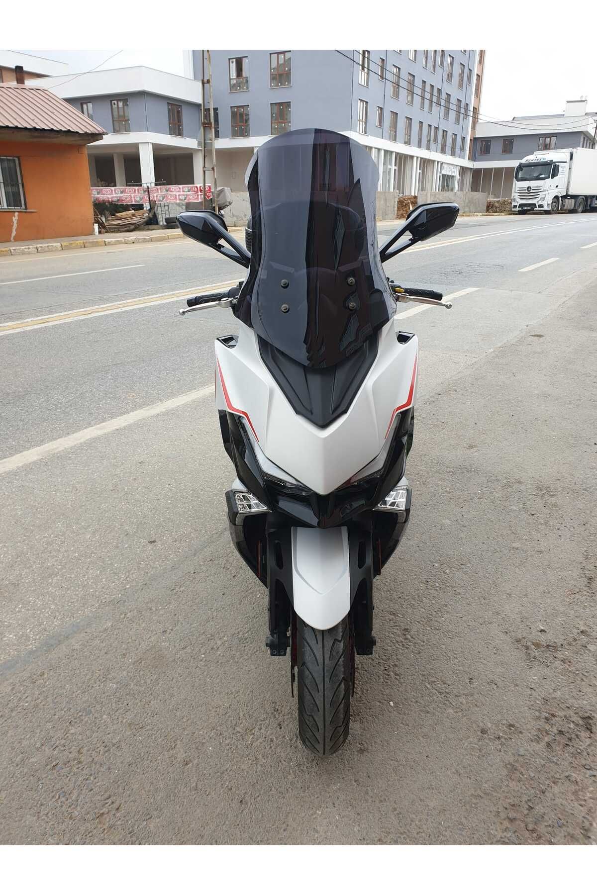 Kymco Xciting VS 400 Siperlik Ön Cam 2023-2025 Model 66cm Siyah Renkli 4mm