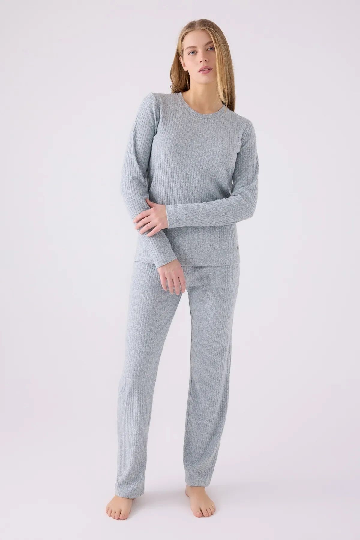 Pierre Cardin-Pi̇erre Cardin Licensed Soft Textured Thermal Fabric Long Sleeve Women's Pjamas Suit 1