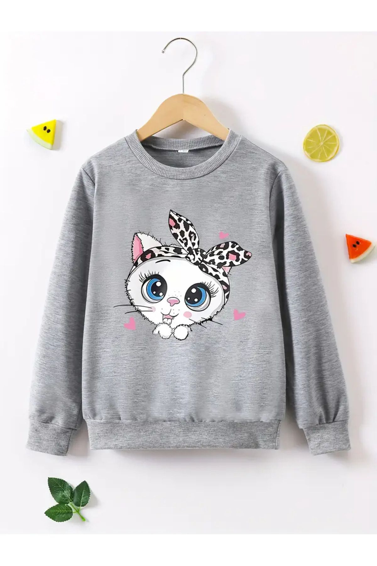 هودي بطبعة قطة لطيفة