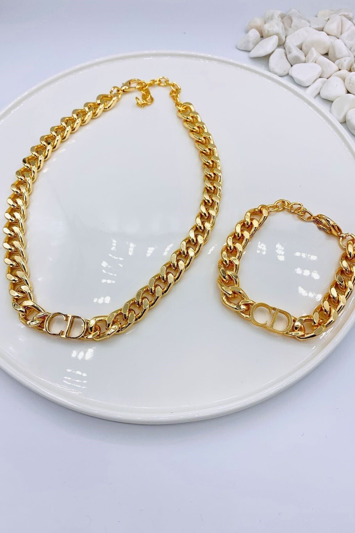 JEWELRY Altın Renk Kombin Cd Harfli Kalın Zincir Kolye Bileklik Set - 3008XL