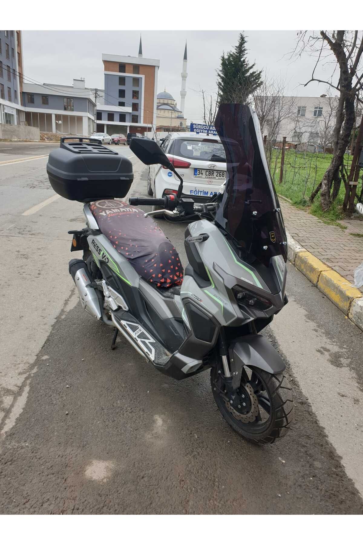 Mondial Ressivo 250 Siperlik Ön Cam 2023-2025 Model 68cm Siyah Renkli 4mm