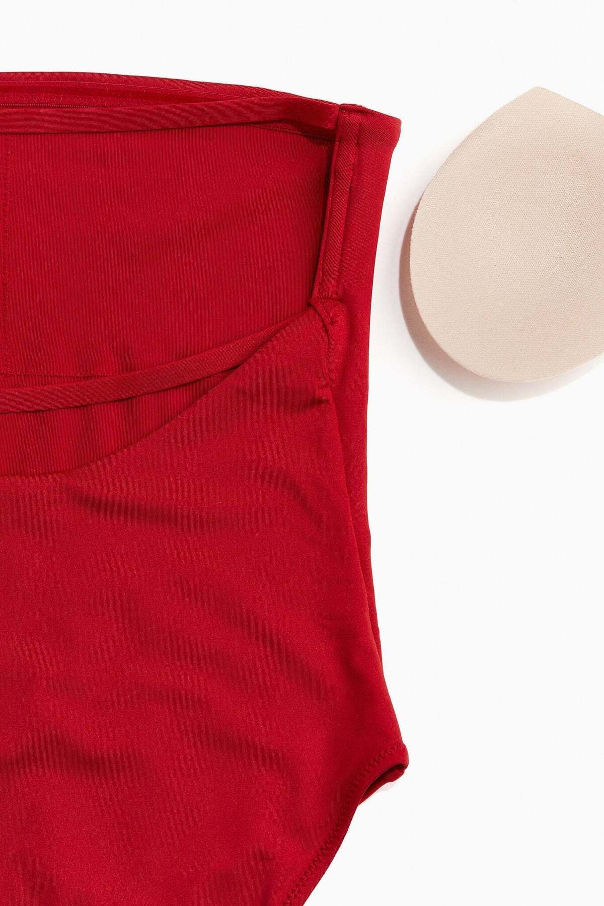 H&M-ملابس سباحة باندو بكأس مبطنة وساق عالية 5