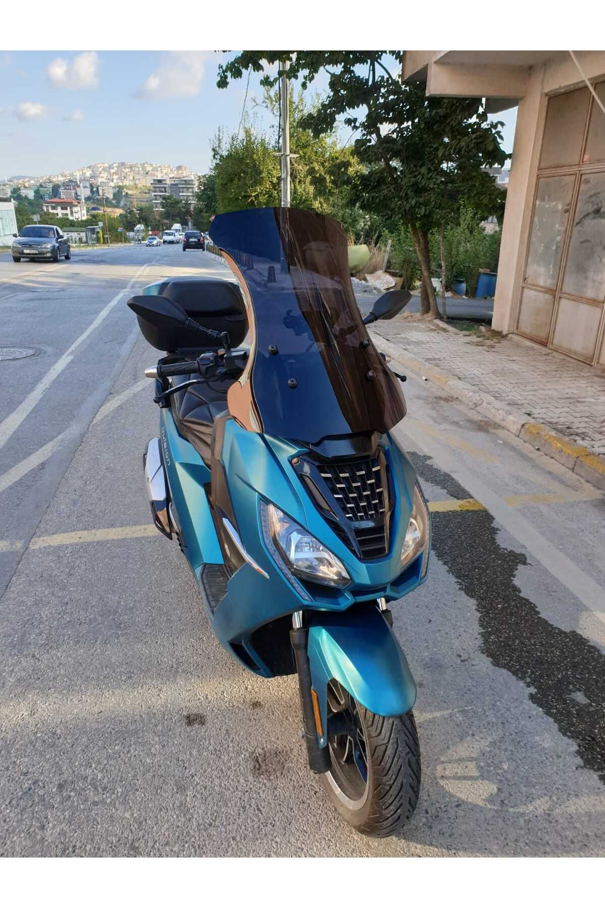 Peugeot Pulsion 125 Siperlik Ön Cam 2022-2025 Model 68cm Siyah Renkli 4mm