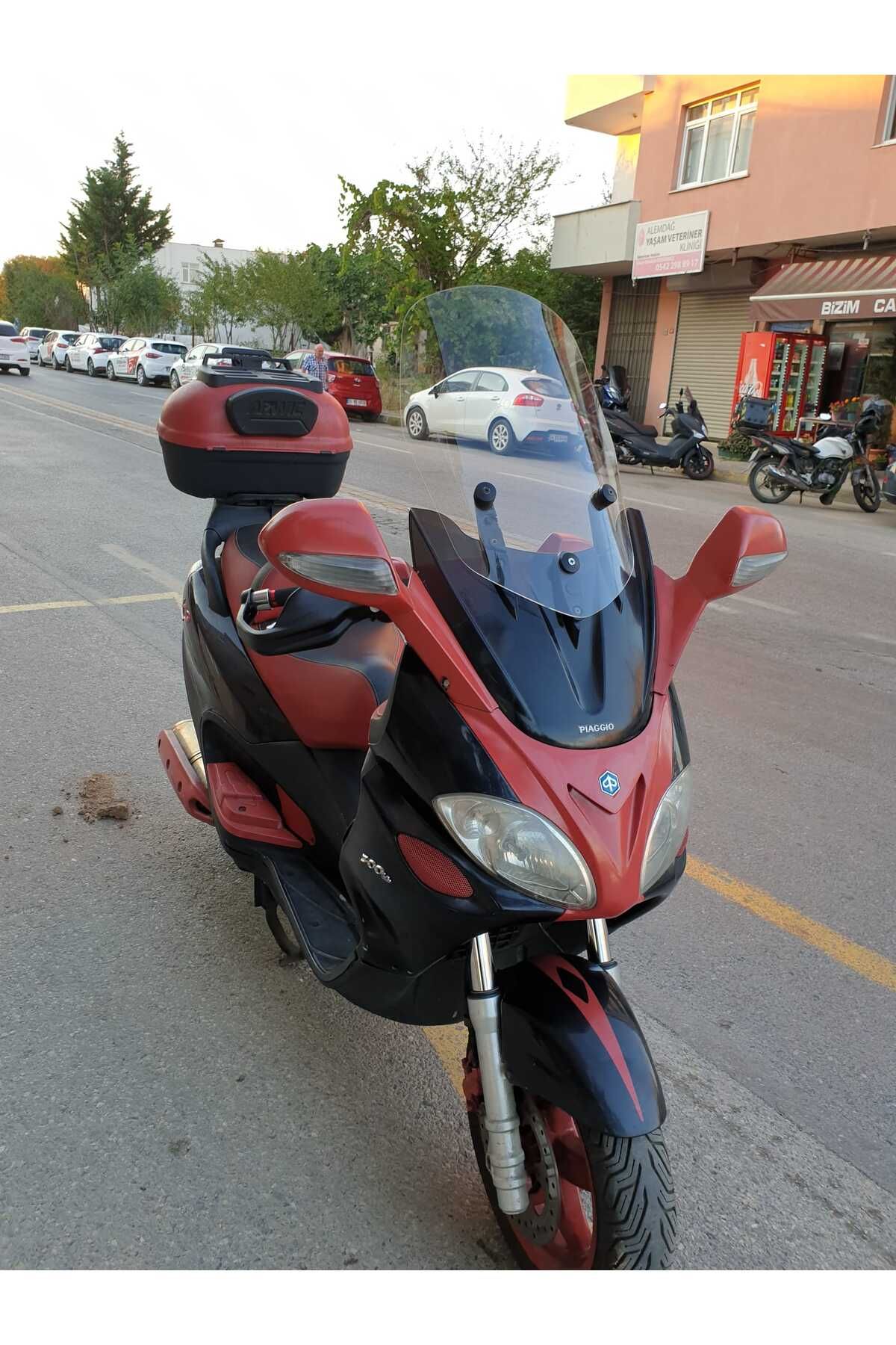 Piaggio X9 250 -500  Siperlik Ön Cam 2005 2007 Model 59cm Şeffaf Renkli 4mm