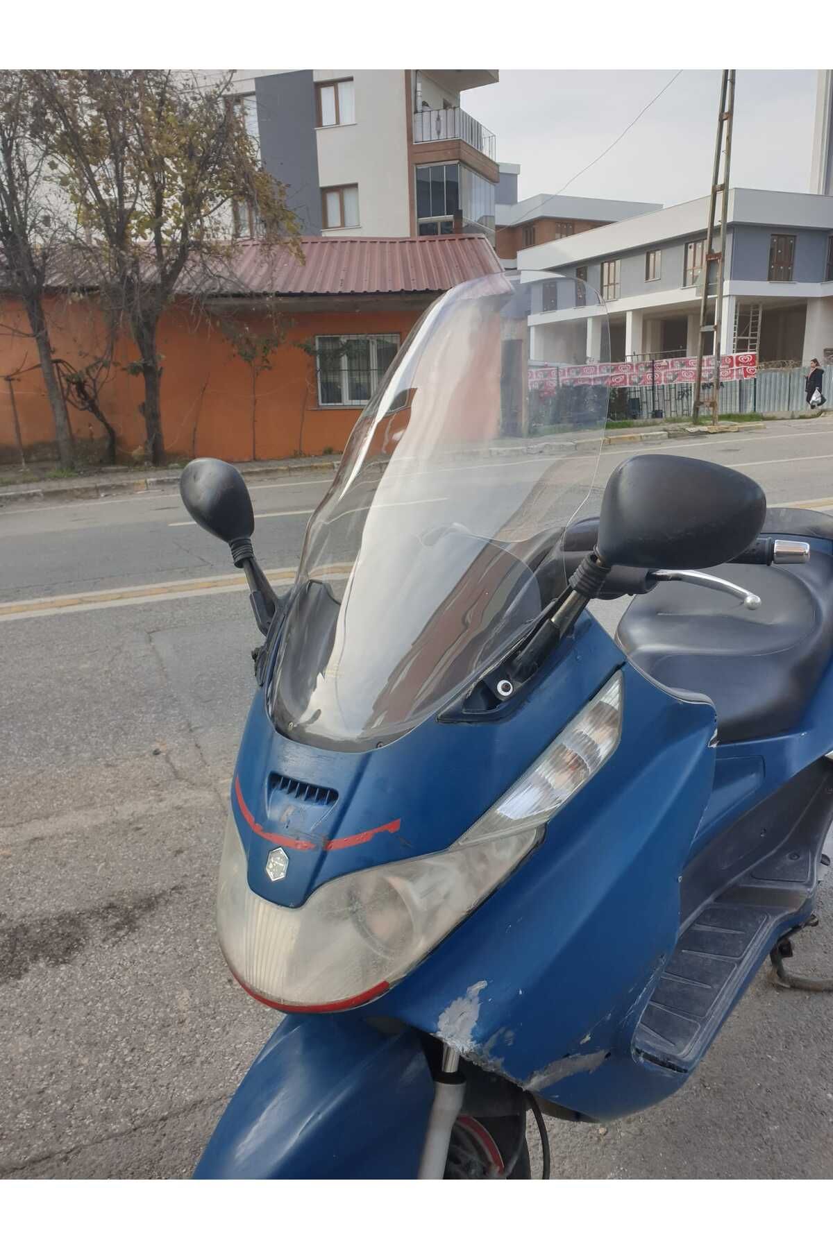 Piaggio X8 200 Siperlik Ön Cam 2004 2006 Model 58cm Şeffaf Renkli 4mm