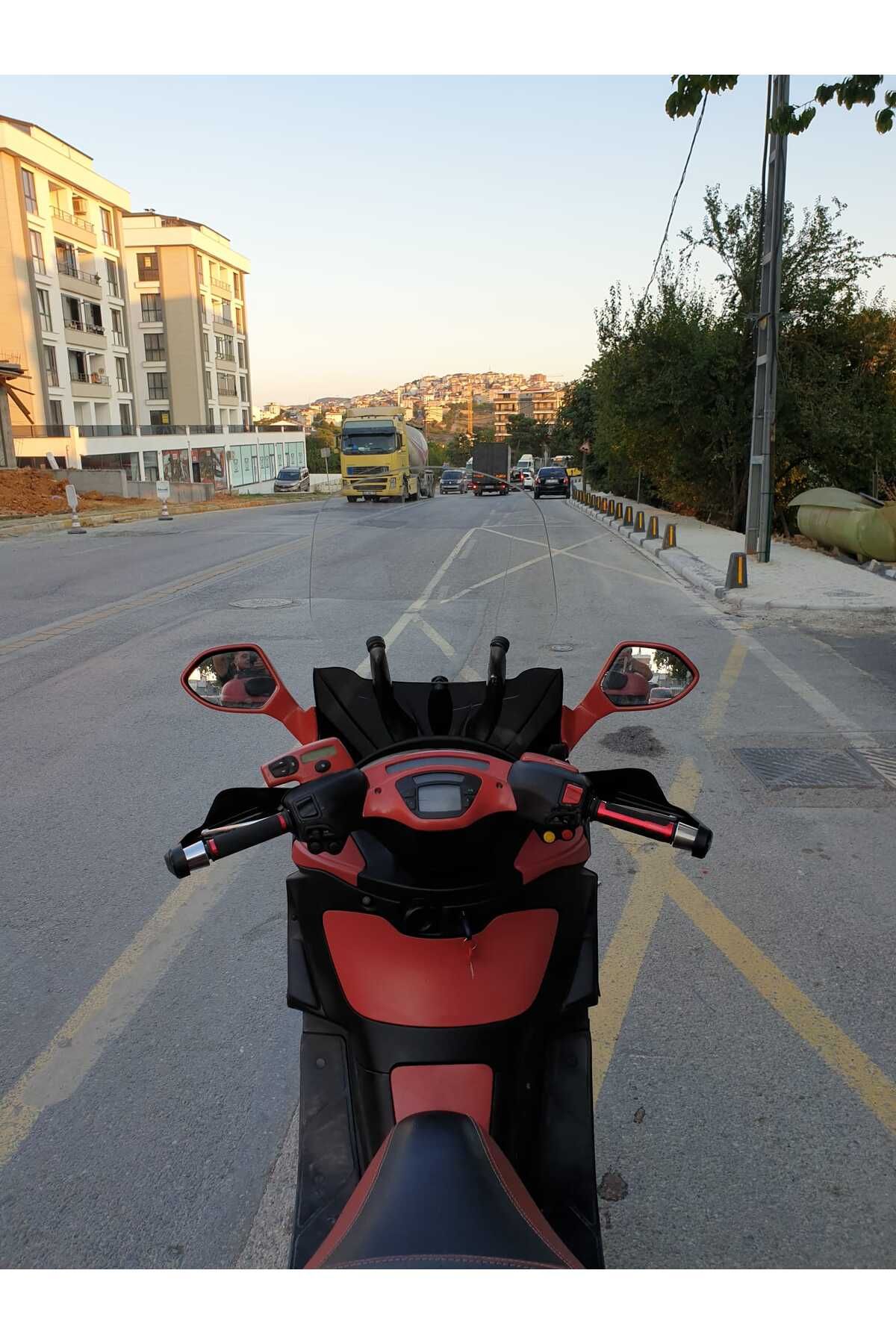 Piaggio X9 250 -500  Siperlik Ön Cam 2005 2007 Model 59cm Şeffaf Renkli 4mm