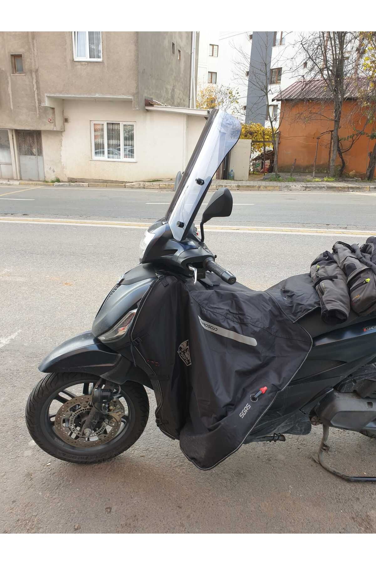 Piaggio Beverlys 400 Siperlik Ön Cam 2021-2025 Model 44cm Füme Renkli 4mm