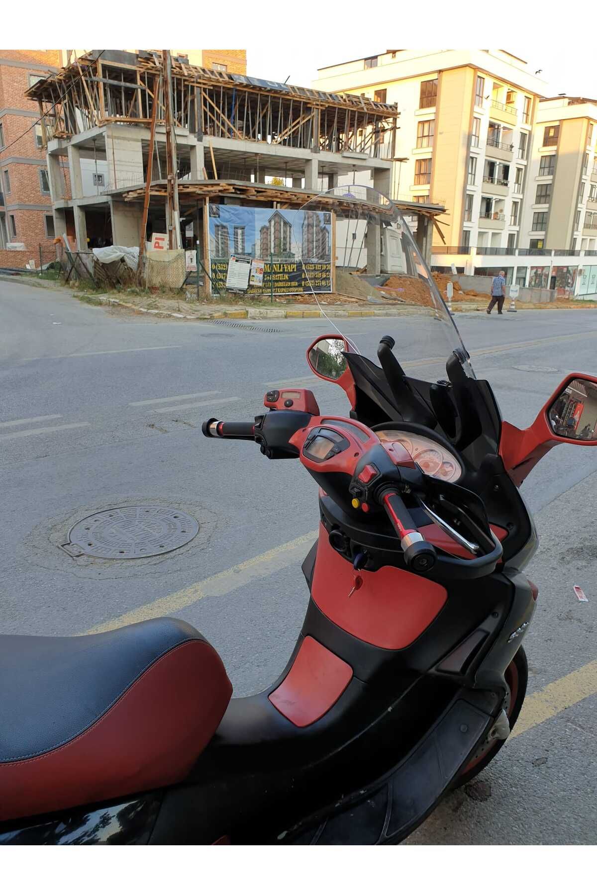 Piaggio X9 250 -500  Siperlik Ön Cam 2005 2007 Model 59cm Şeffaf Renkli 4mm