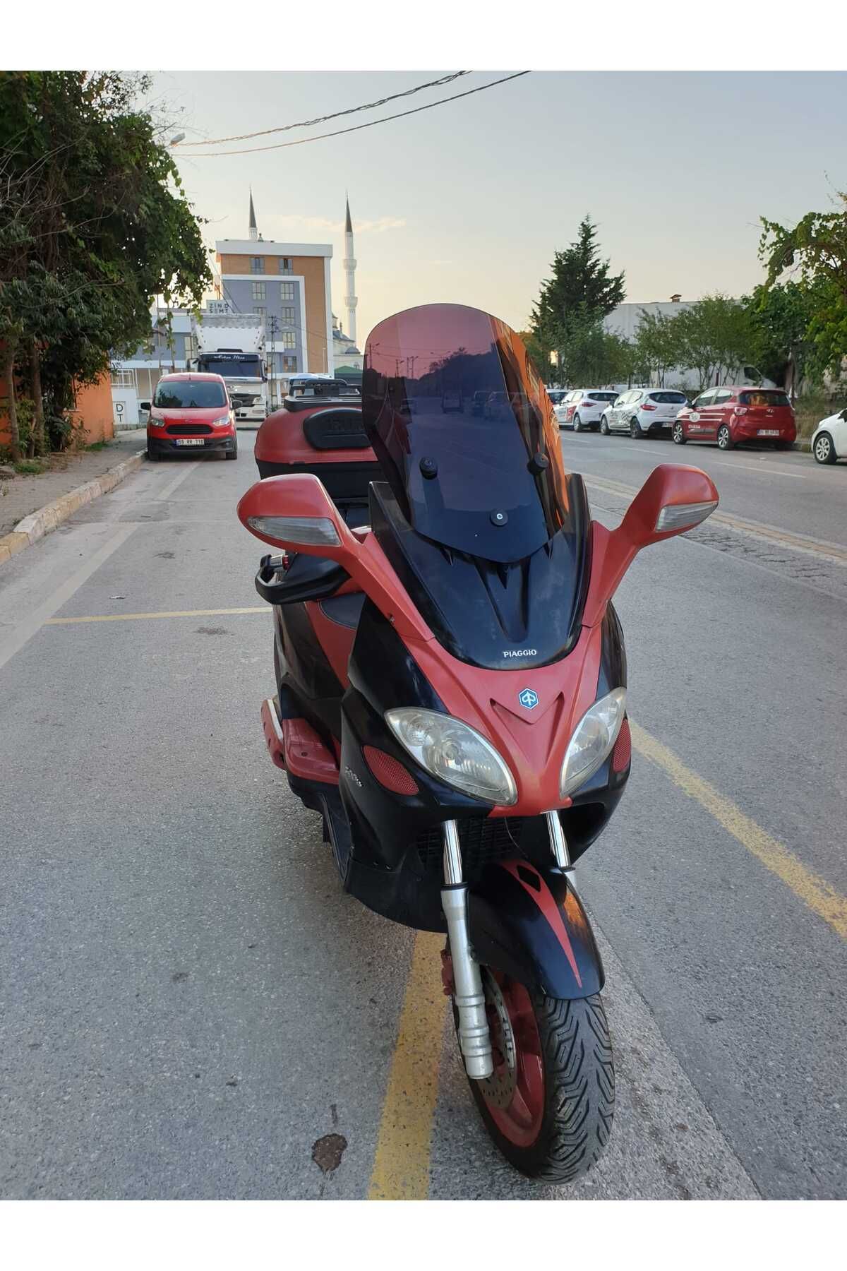 Piaggio X9 250 -500  Siperlik Ön Cam 2004 2006 Model 49cm Siyah Renkli 4mm ORTA BOYLU CAM