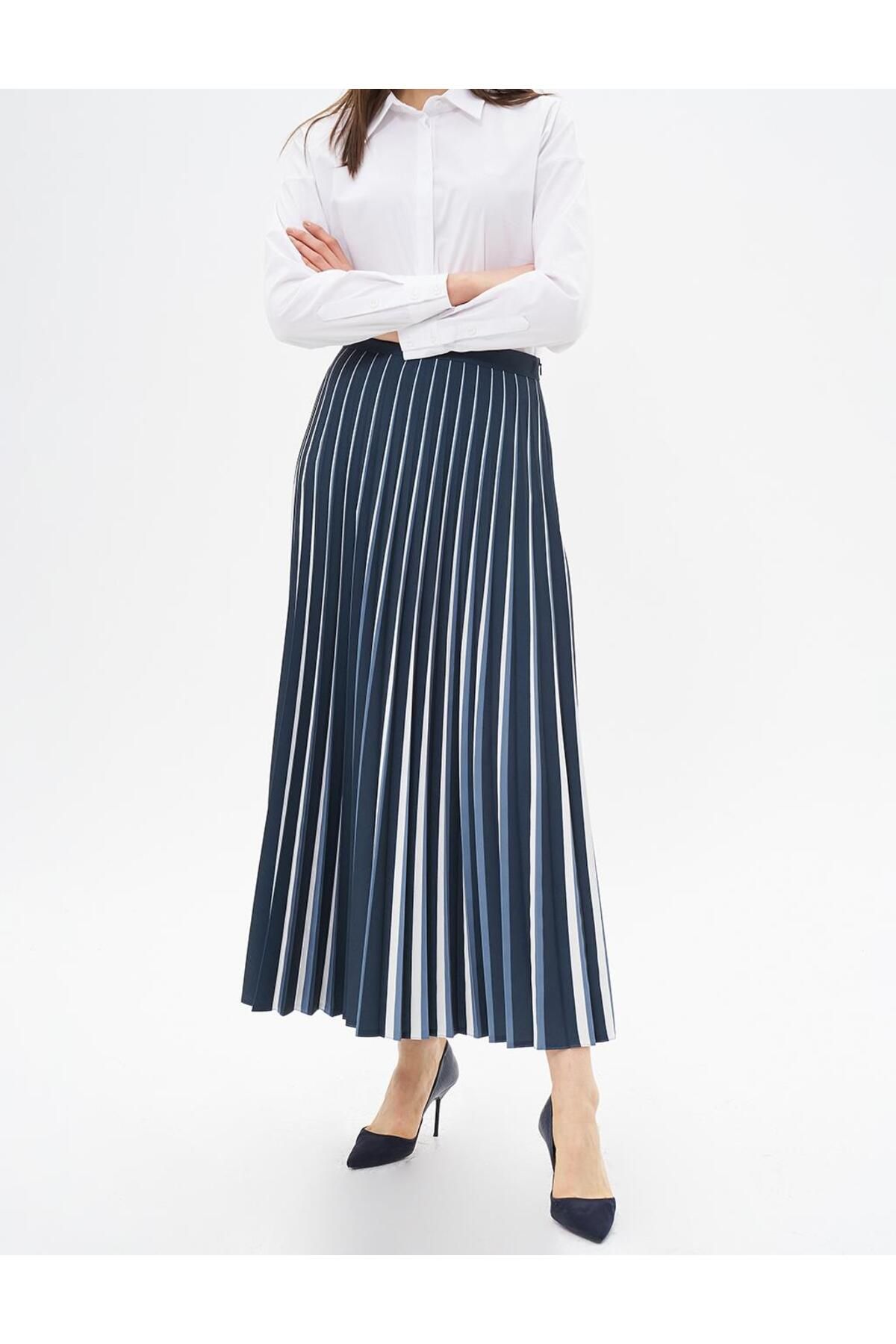 Kayra-Stripe Print Detailed Pleated Skirt Navy Blue-Grey 5