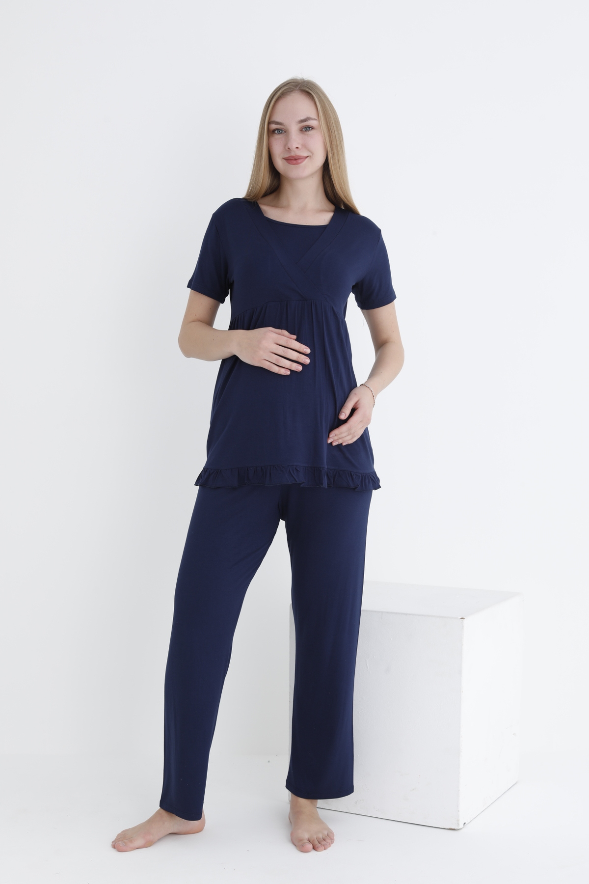 Miss Dünya Lissa Sabahlıklı Fırfır Detaylı Kısa Kol Emzirmeye Uygun Hamile ve Lohusa Pijama Takımı fotoğrafı 6 (önizleme)