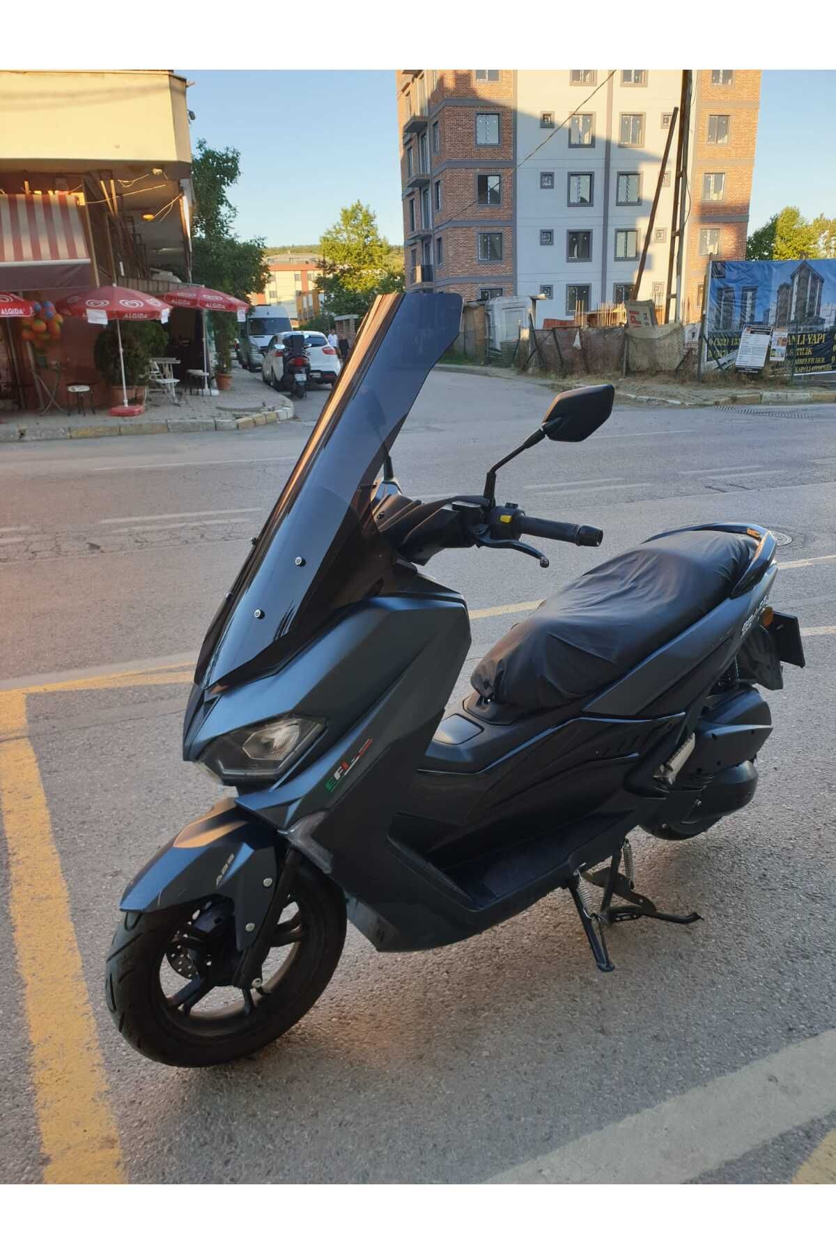RKS Grace 202 Siperlik Ön Cam 2022-2025 Model 78cm Siyah Renkli 4mm UZUN CAM
