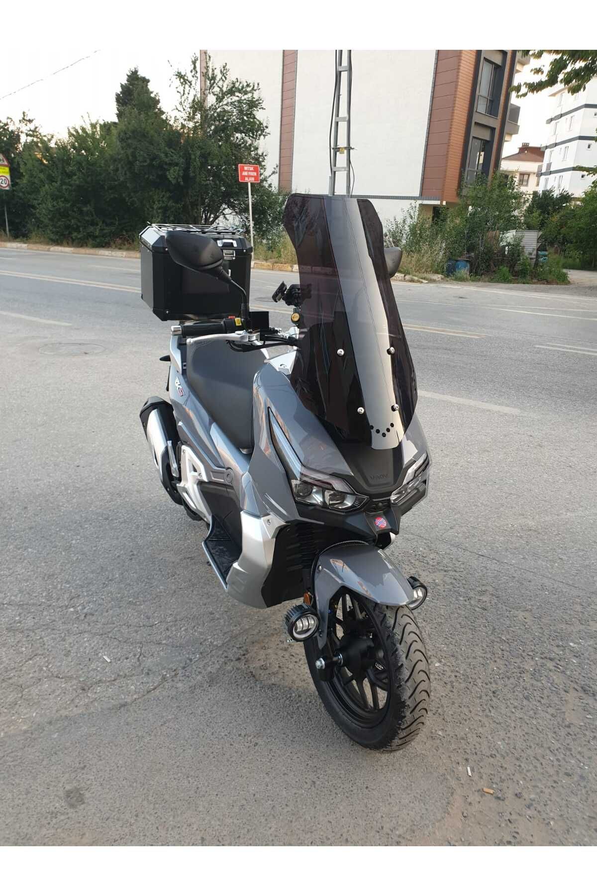 RKS Freccia 150 Siperlik Ön Cam 2022-2025 Model 65cm Siyah Renkli 4mm ORTA BOYLU CAM