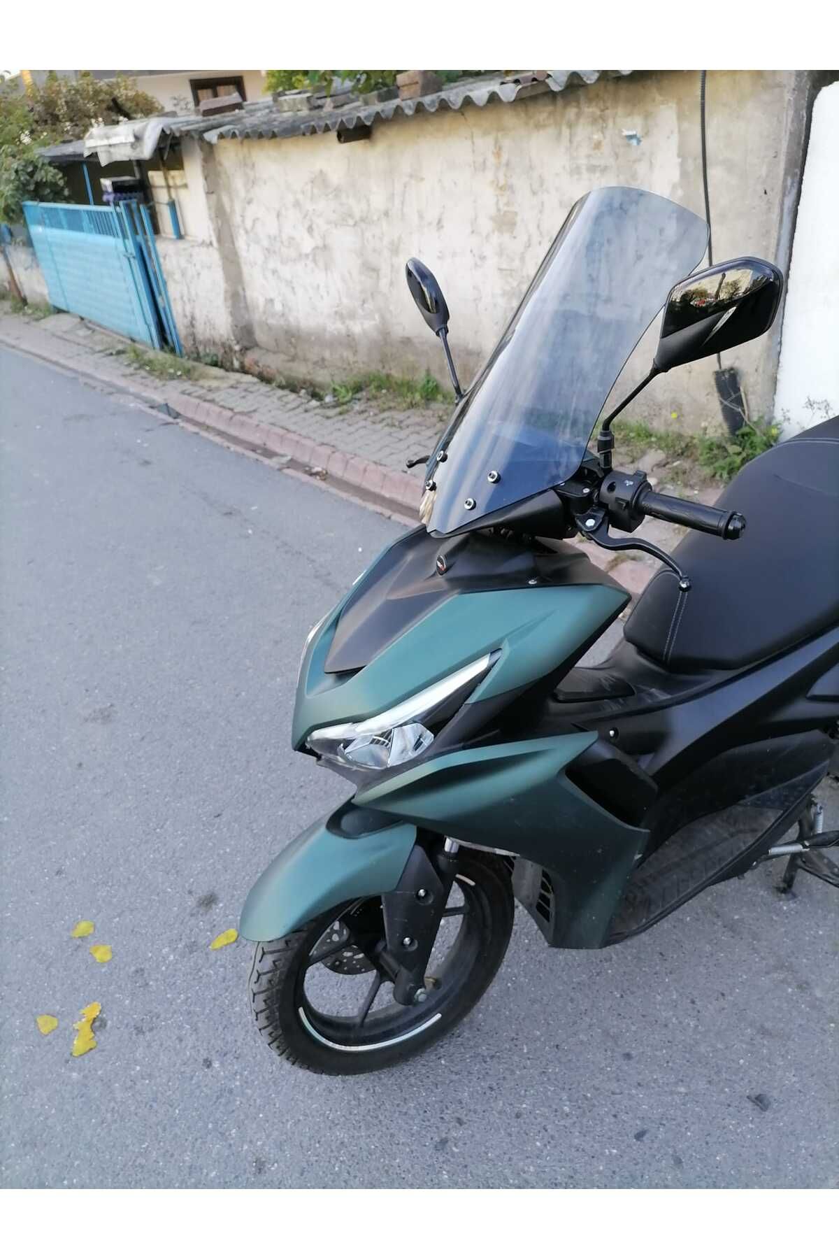 RKS Arome 125 Siperlik Ön Cam 2023-2025 Model 54cm Füme Renkli