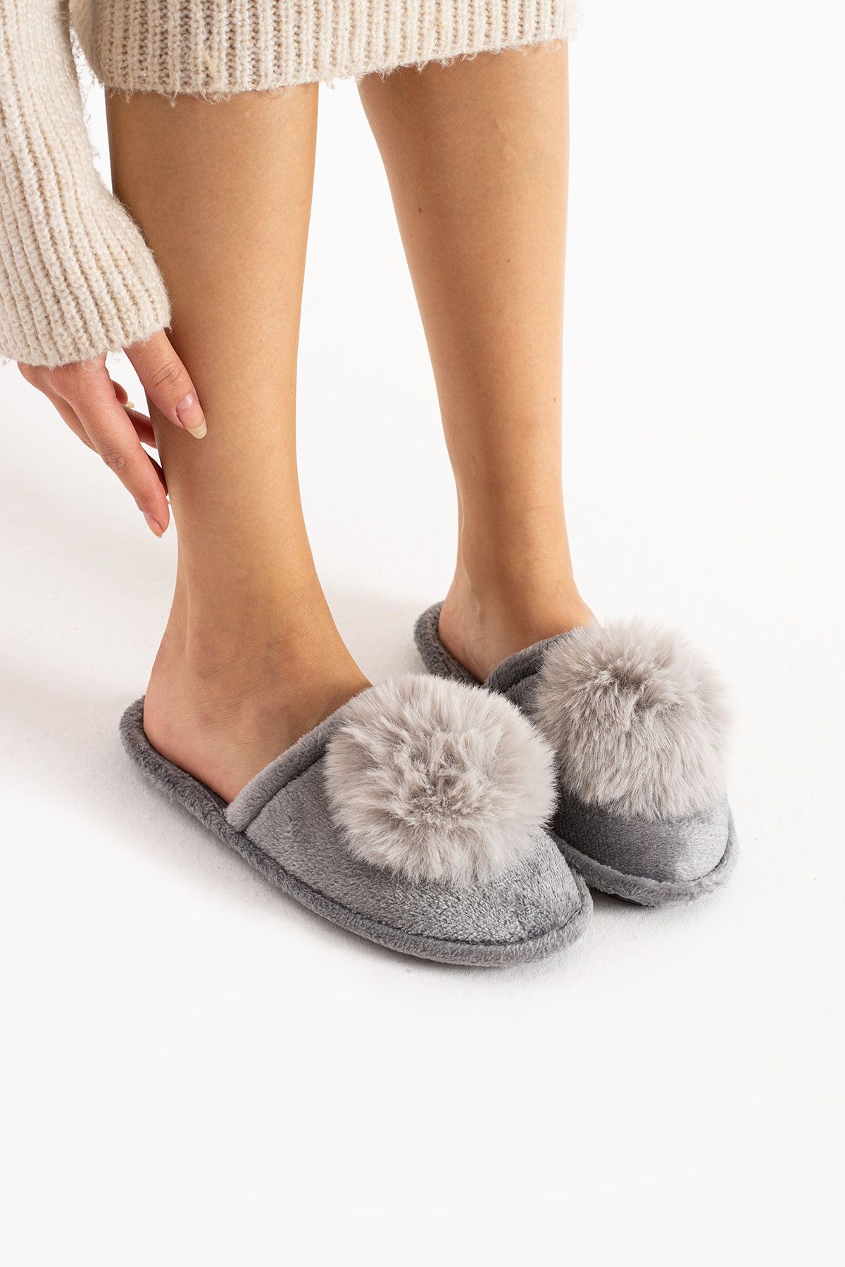 İlkem-Winter Pompom Slippers Set - Dowry and Bundle 3-Piece Gift 4