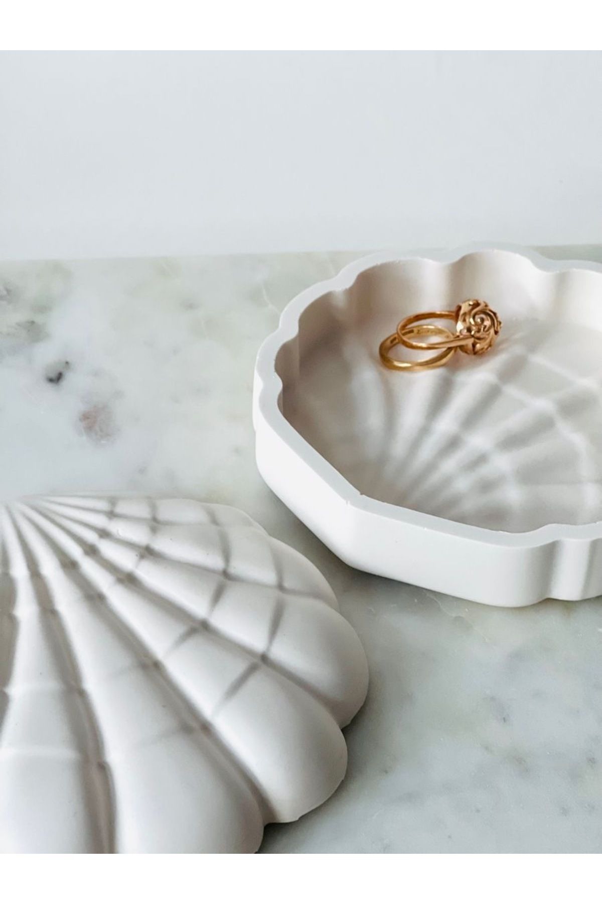 ALADAĞ HOME-Decorative Seashell Box Where Elegance and Functionality Meets 2