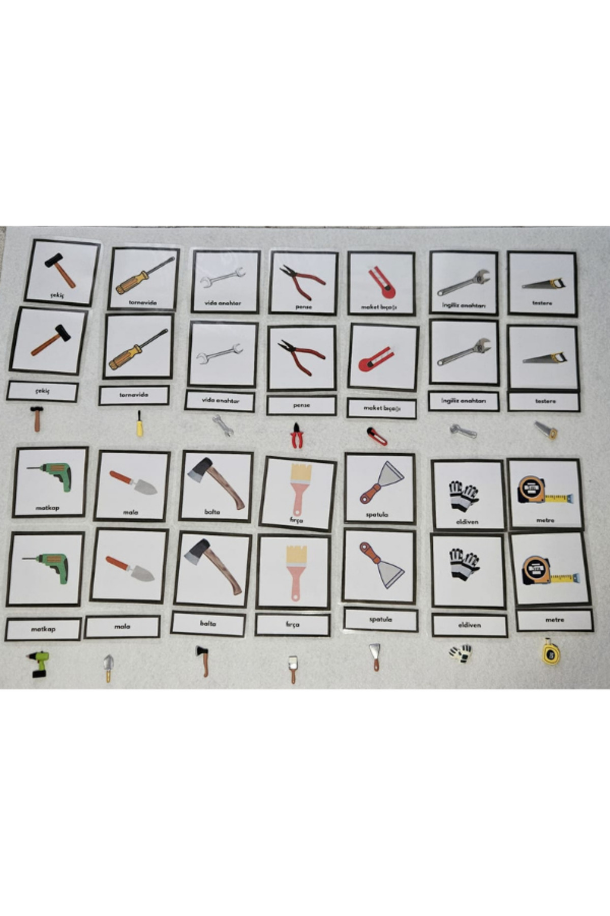 Ada Montessori Montessori Minyatür tamir araç gereçleri ve eşleştirme kartları fotoğrafı 4 (önizleme)