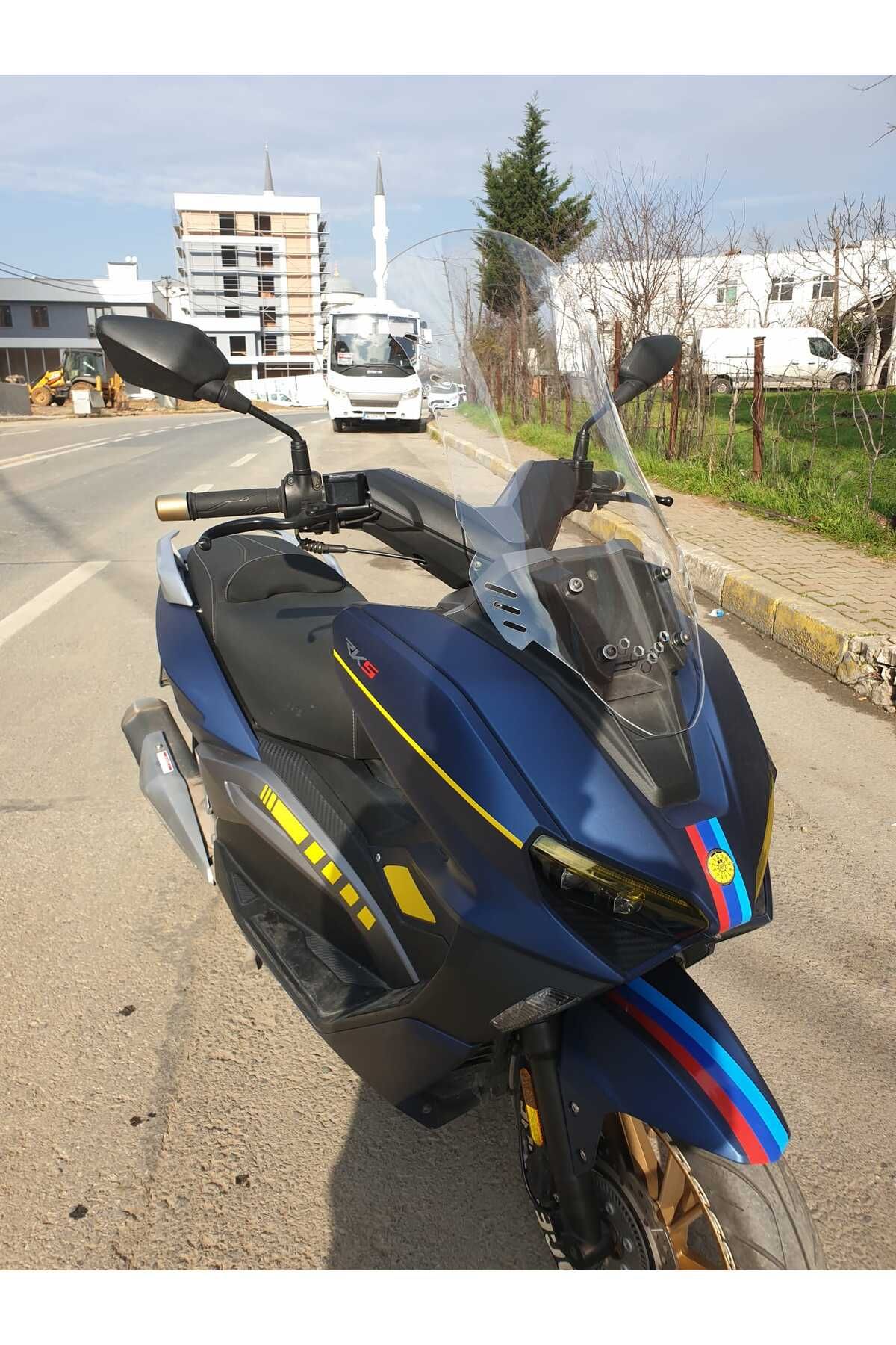 RKS Vieste 249 Siperlik Ön Cam 2022-2025 Model 65cm Şeffaf Renkli 4mm ORTA BOYLU CAM