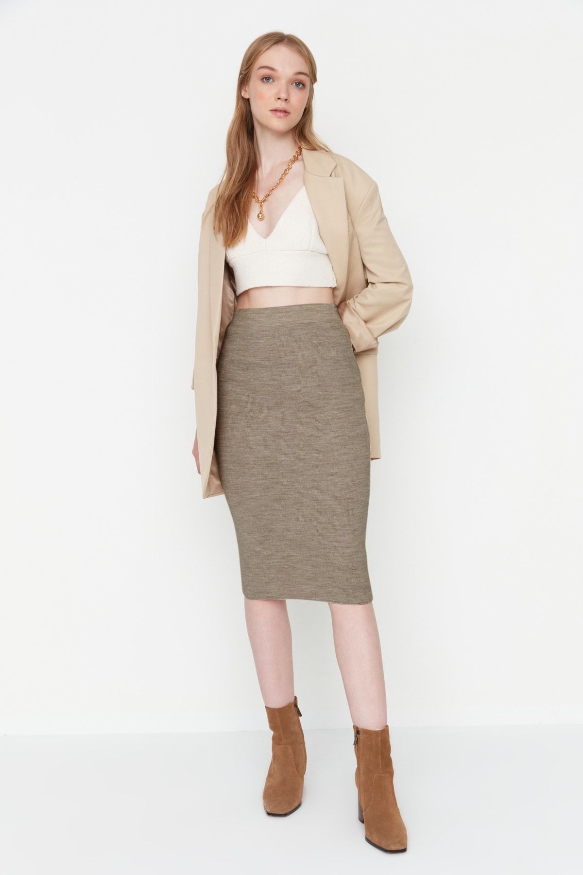 Trendyol Collection Beżowa Spódnica Midi Z Dzianiny Ołówkowej Kobieta - M