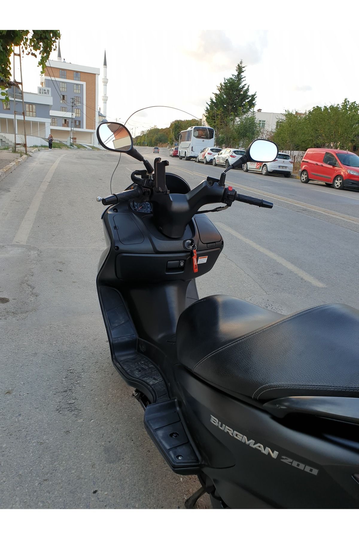 Suzuki Burgman 125 200 Siperlik Ön Cam 2002 2012 Model 54cm Şeffaf Renkli 4mm