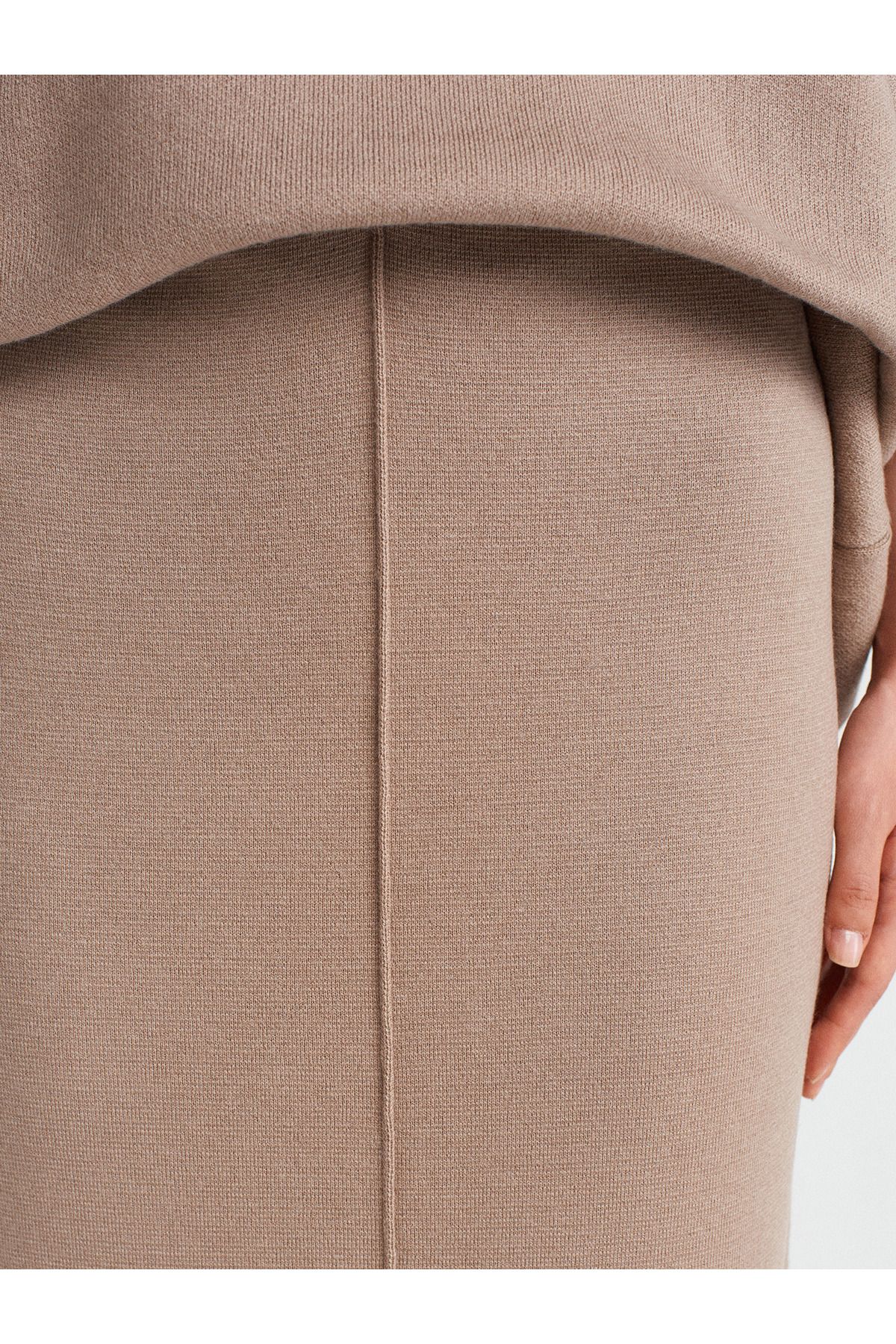 Dilvin-80116 Model - Dark Mink Knitwear Skirt with Elastic Waist and Stitching Slit 4