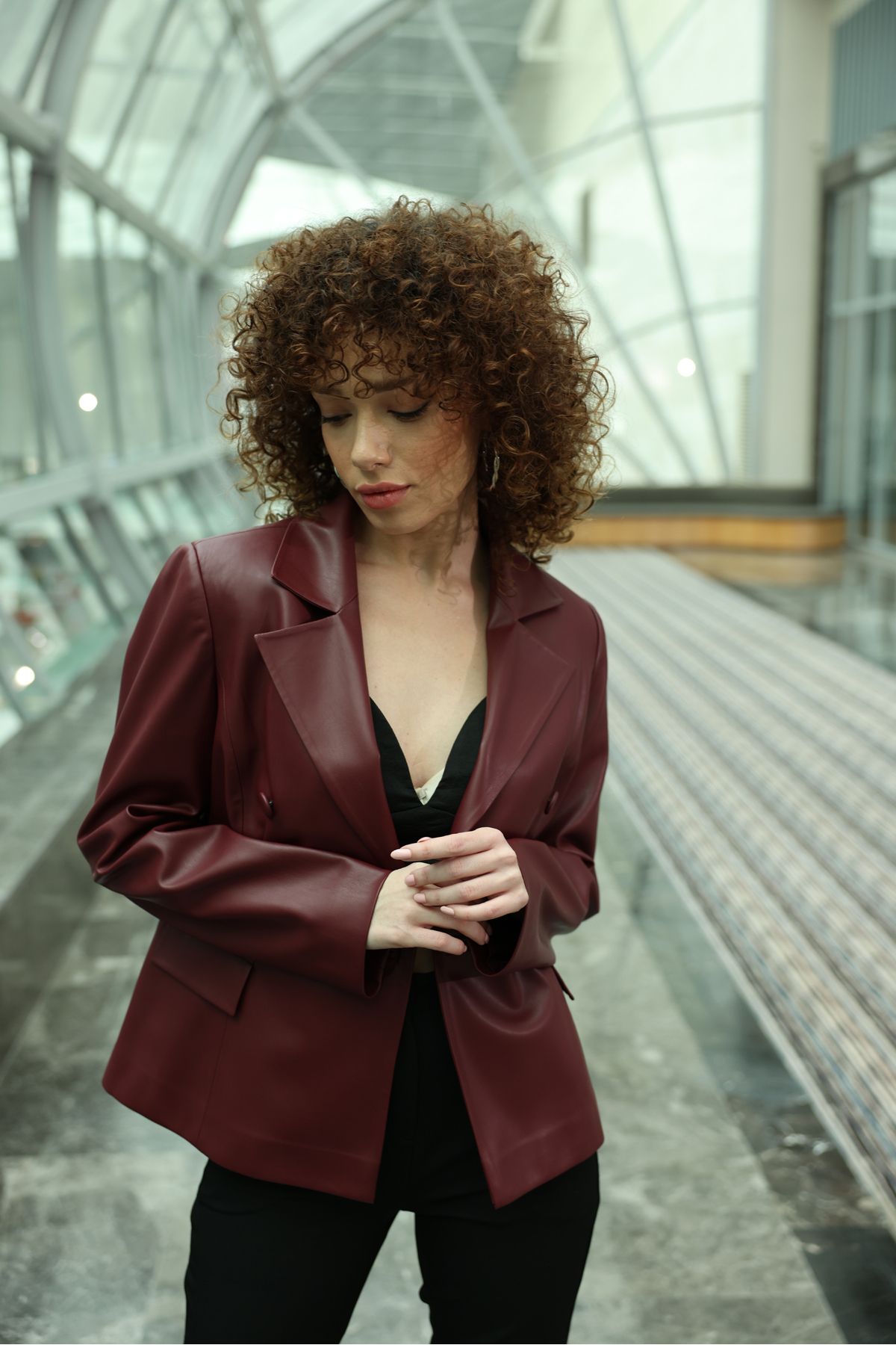 Oilemaperla-Burgundy Leather Blazer Jacket 2
