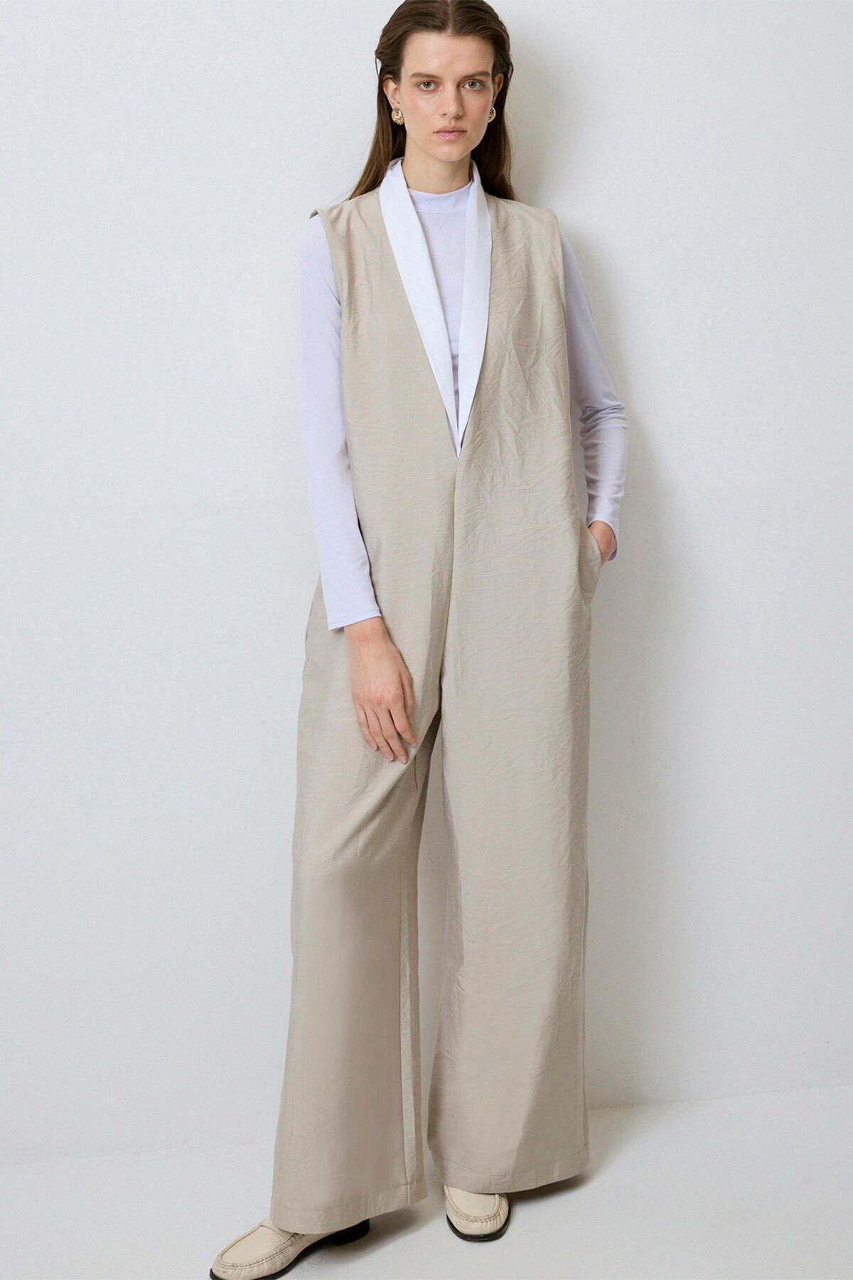 Touché Privé-Contrast Collar Kupra Jumpsuit 2