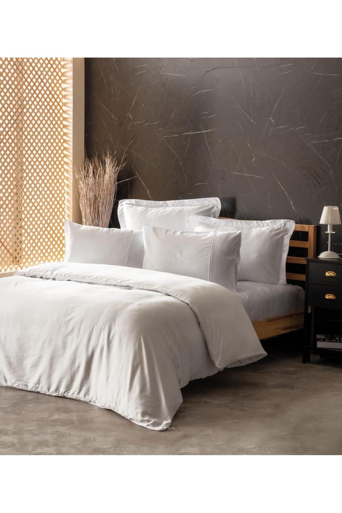 OEM Silky İpek Çift Kişilik Nevresim Takımı Beyaz