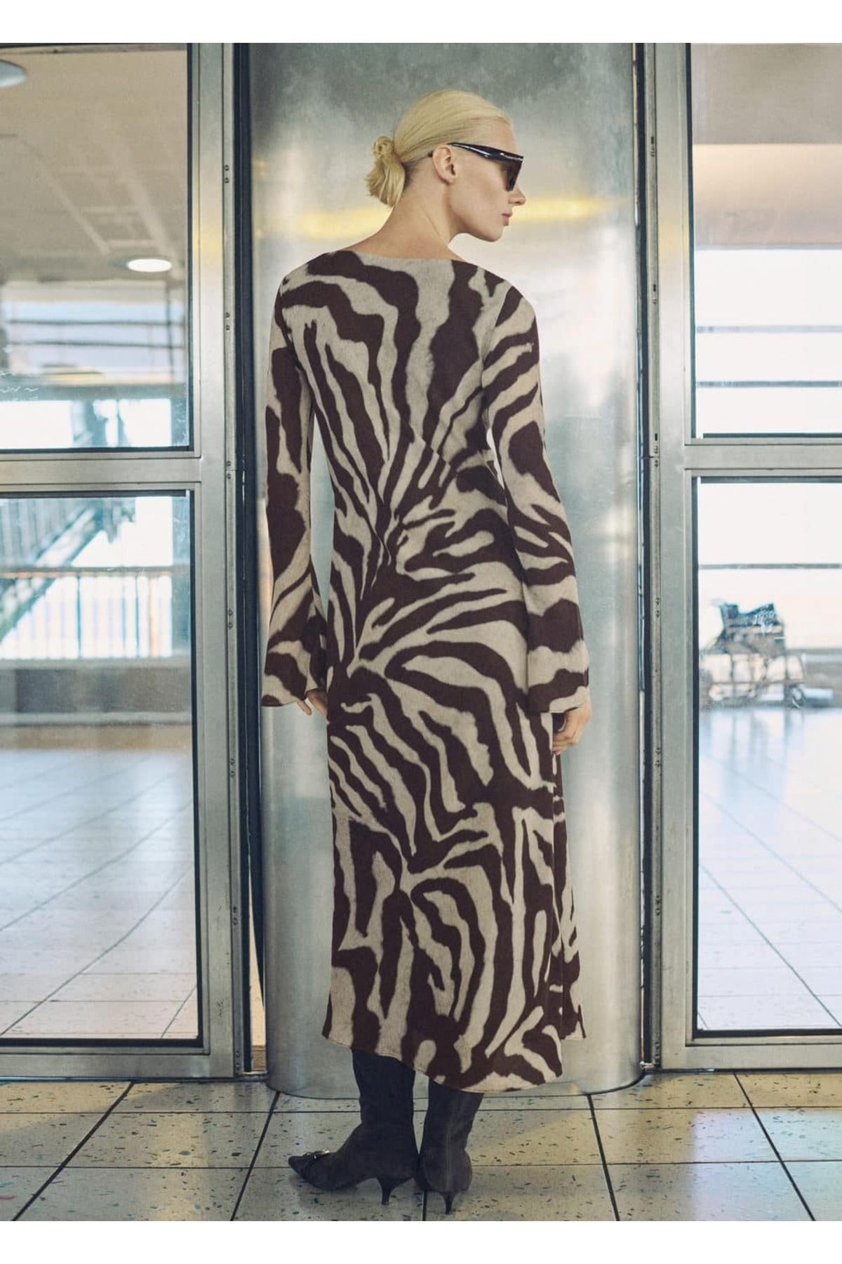 MANGO Woman-Zebra Pattern Detailed Dress 4