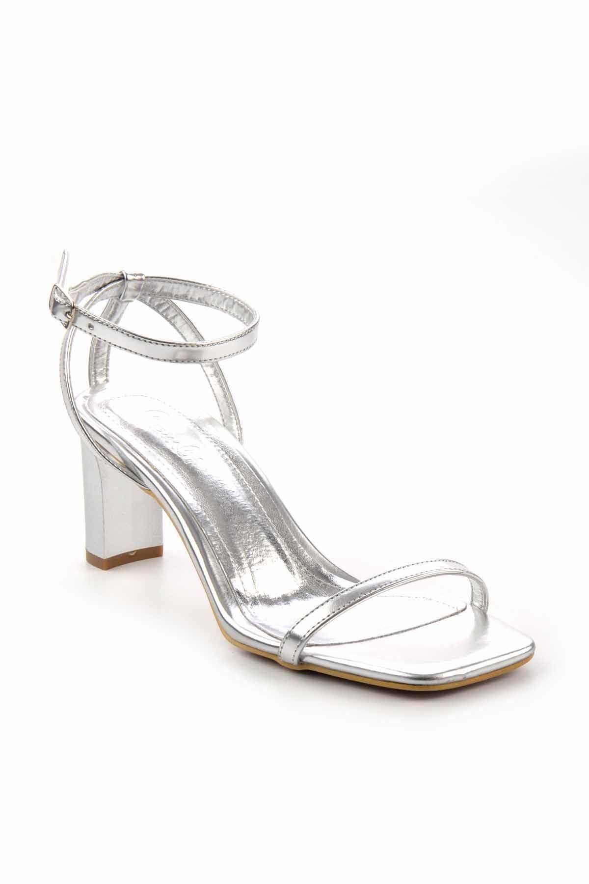 Bambi-Γυναικεία κλασικά παπούτσια με τακούνι Metallic Lame K 05215804109 3